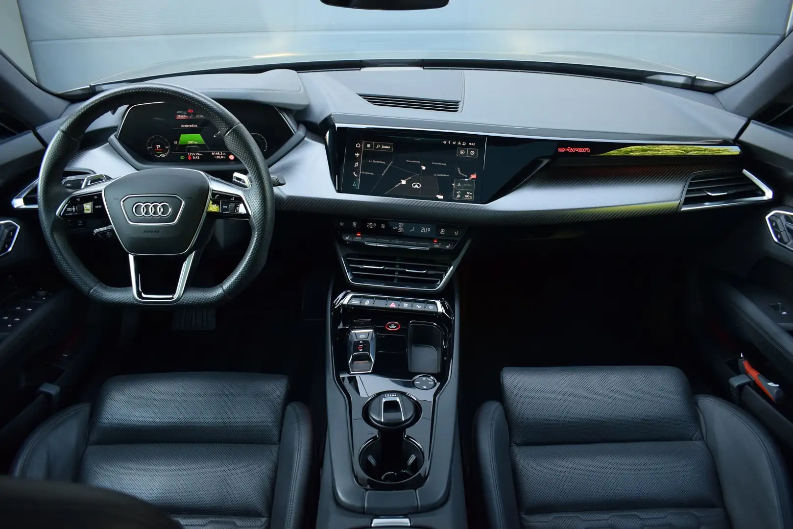 Audi e-tron GT edition 93 kWh | 4-wielbesturing | Leer | B&O | He Gris - 2