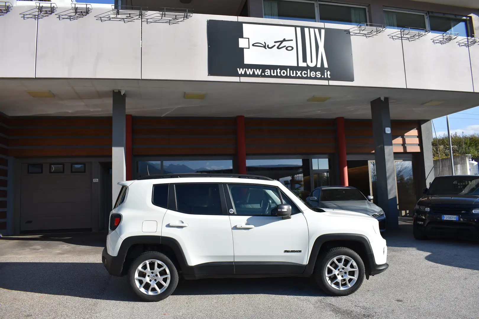 Jeep Renegade SILVER EDITION 140CV MANUALE Bianco - 1