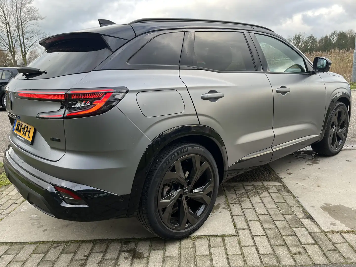 Renault Austral 1.2 E-Tech full hybrid 200 PK iconic esprit Alpine Grau - 2