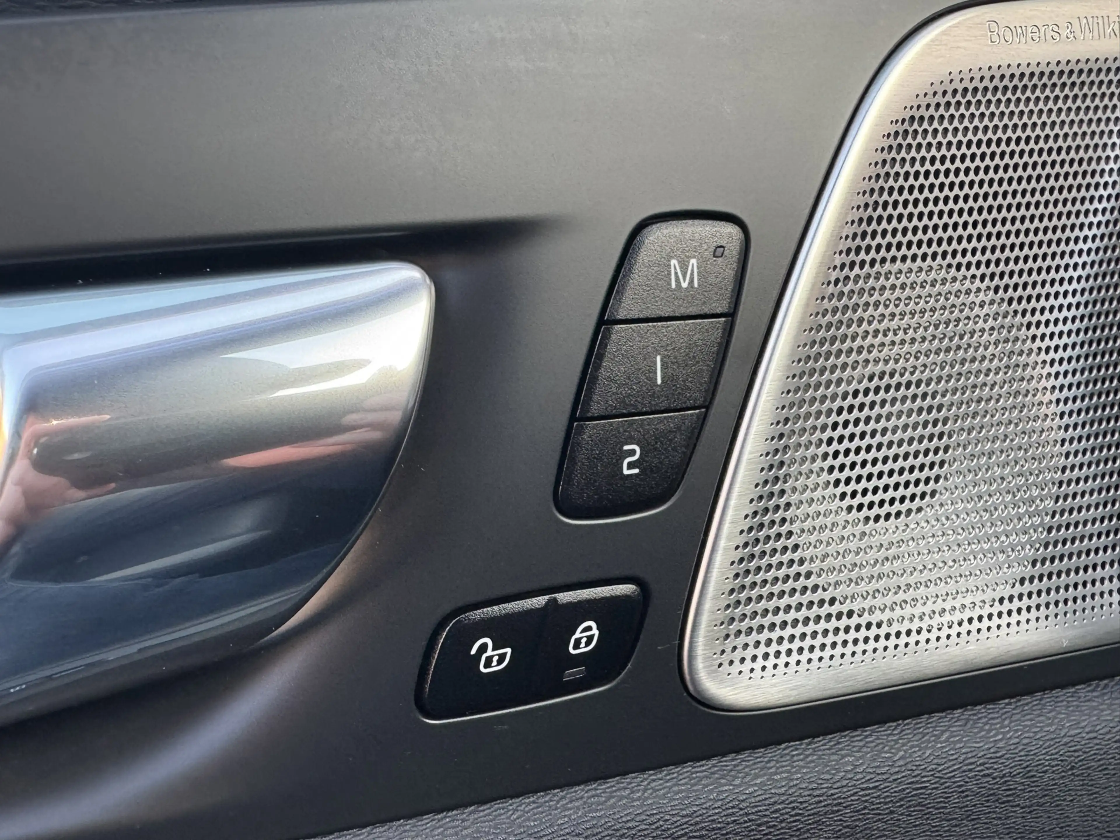 Volvo XC60 2.0 B4 Business R -Line Pro Panodak Volleder Adapt — photo 9