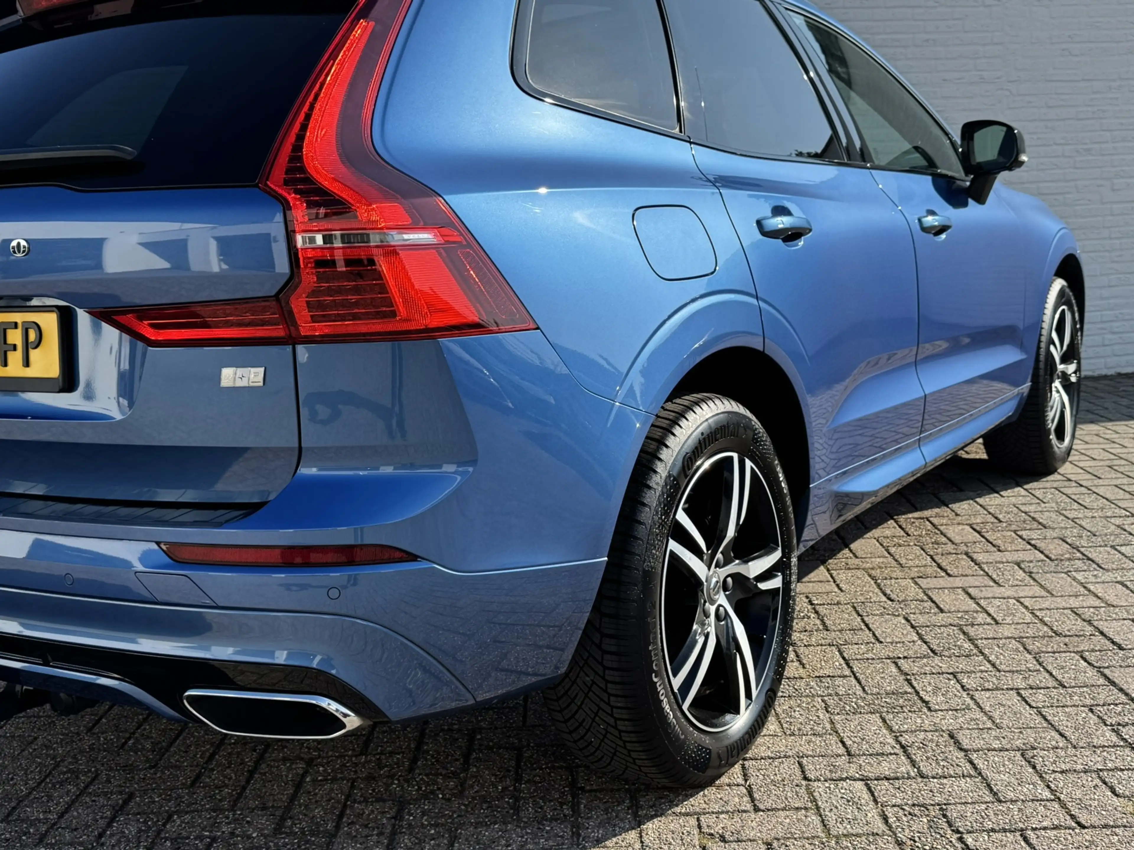 Volvo XC60 2.0 B4 Business R -Line Pro Panodak Volleder Adapt — photo 49