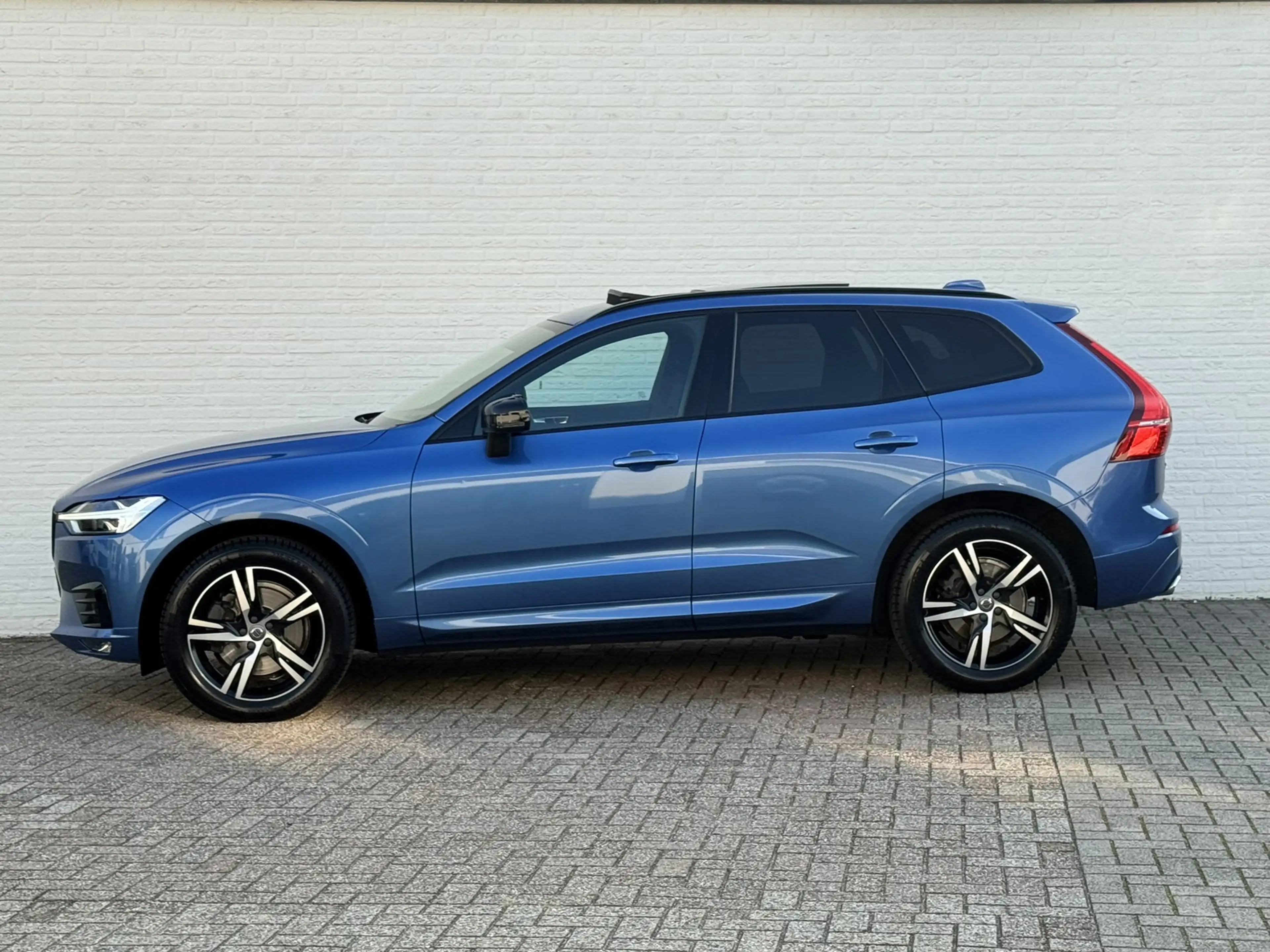 Volvo XC60 2.0 B4 Business R -Line Pro Panodak Volleder Adapt — photo 14