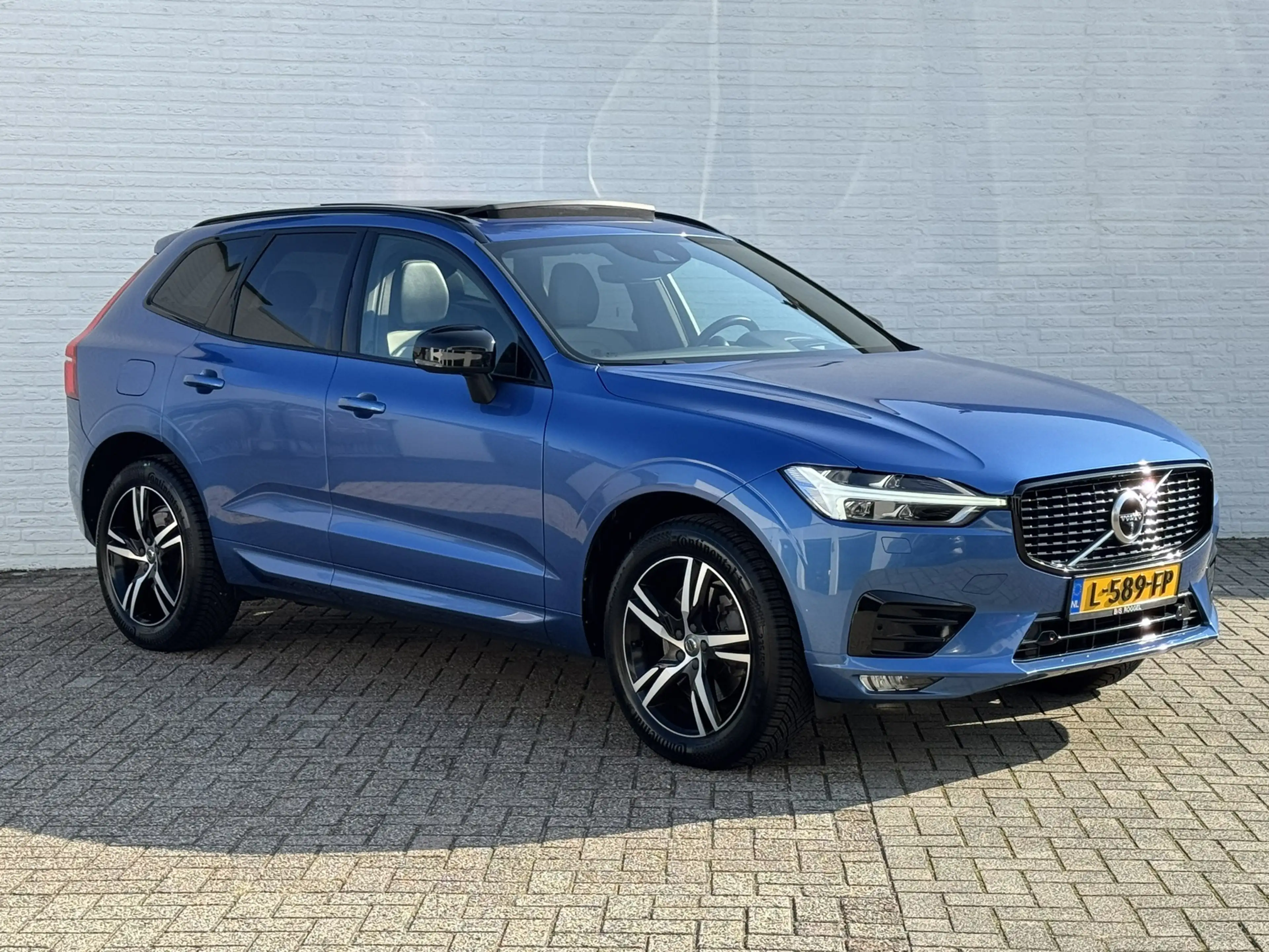 Volvo XC60 2.0 B4 Business R -Line Pro Panodak Volleder Adapt — photo 12