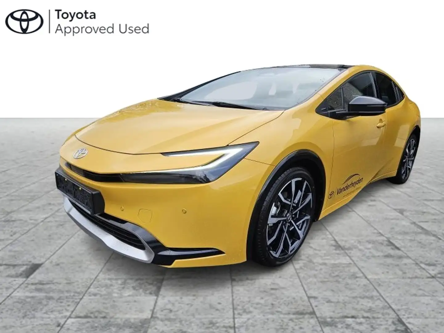 Toyota Prius PHEV Premium Plus Yellow - 1