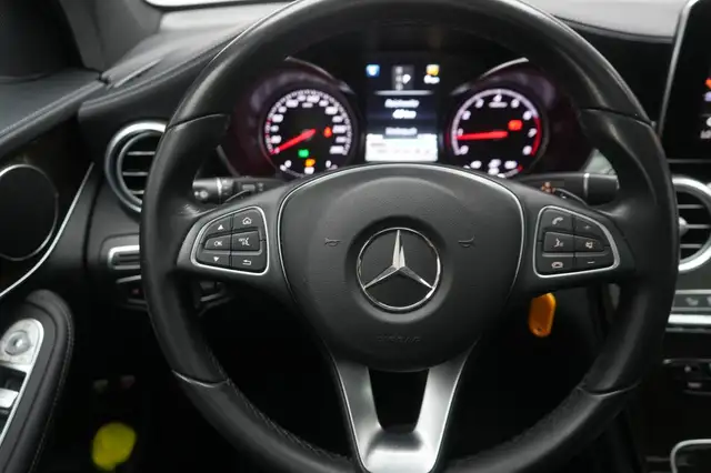 Mercedes-Benz 300 view 14