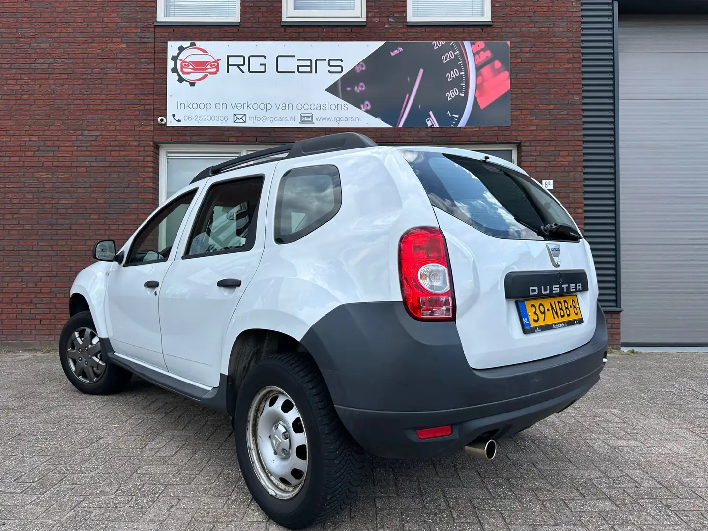Dacia Duster 1.6 Ambiance 2wd / NAP Wit - 2