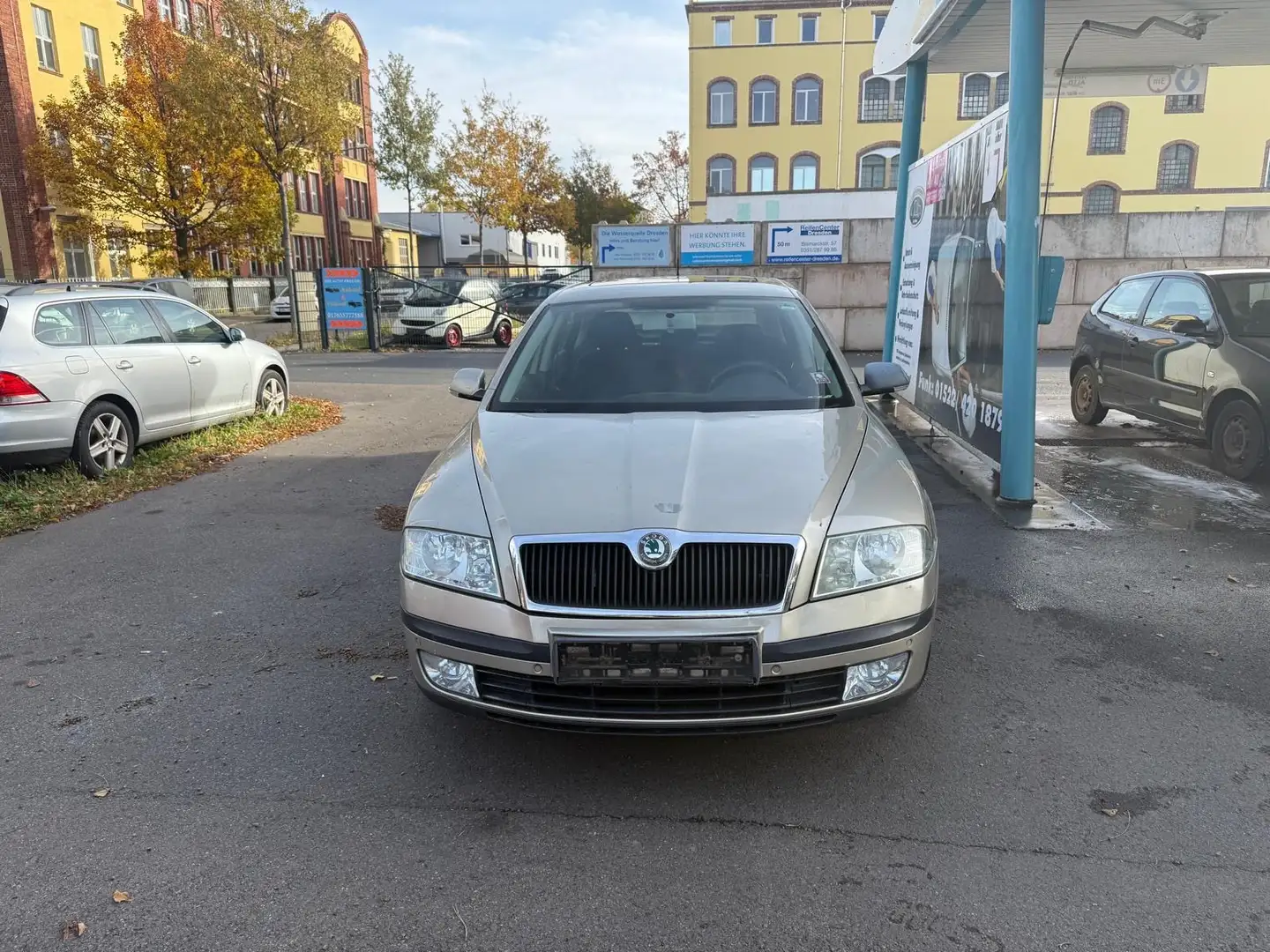 Skoda Octavia Octavia II 1.6 Ambiente Gold - 2