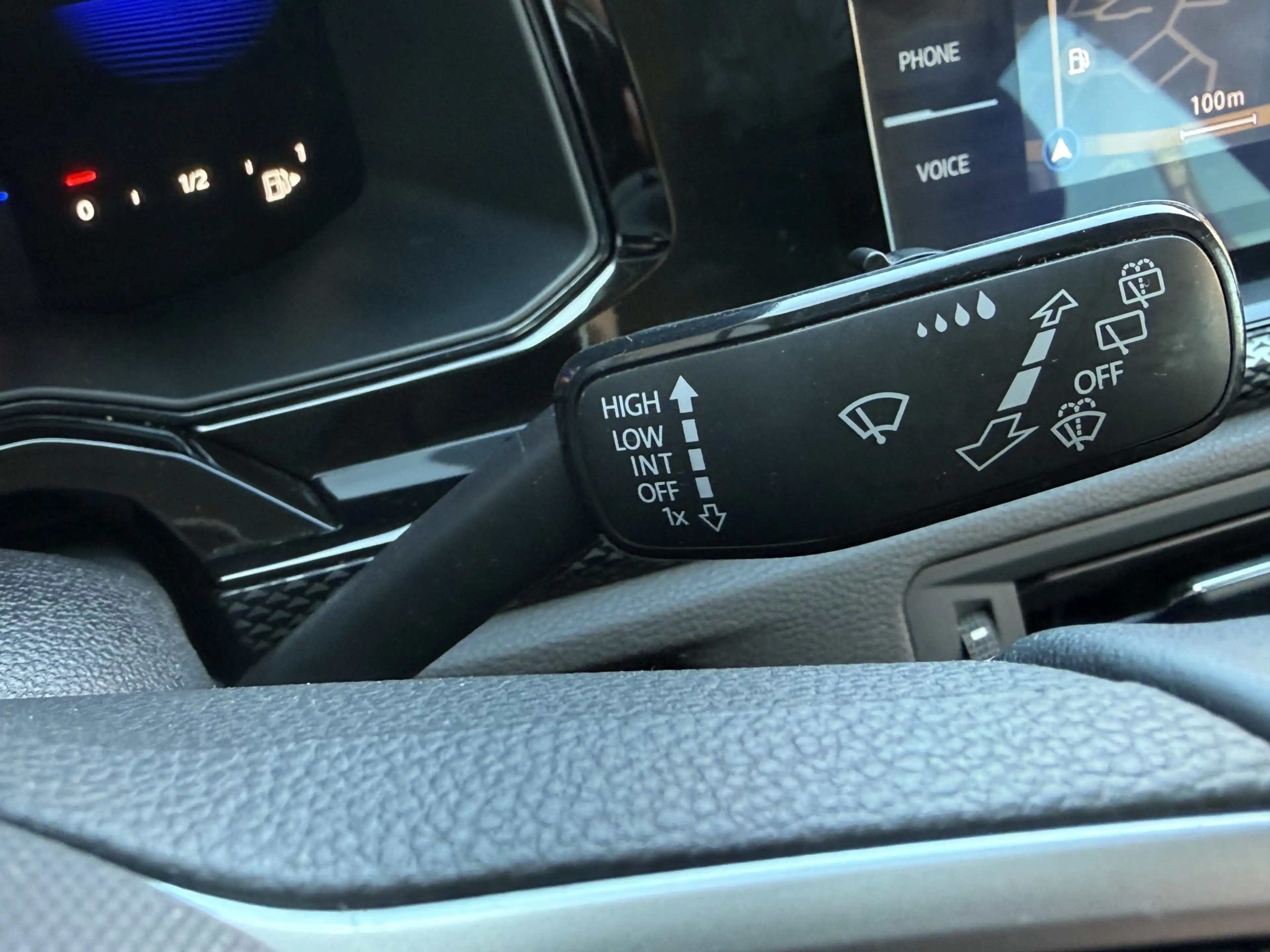 Volkswagen Taigo BWJ 2022 1.0 96 PK TSI Life CARPLAY + ANDROID | D — photo 14
