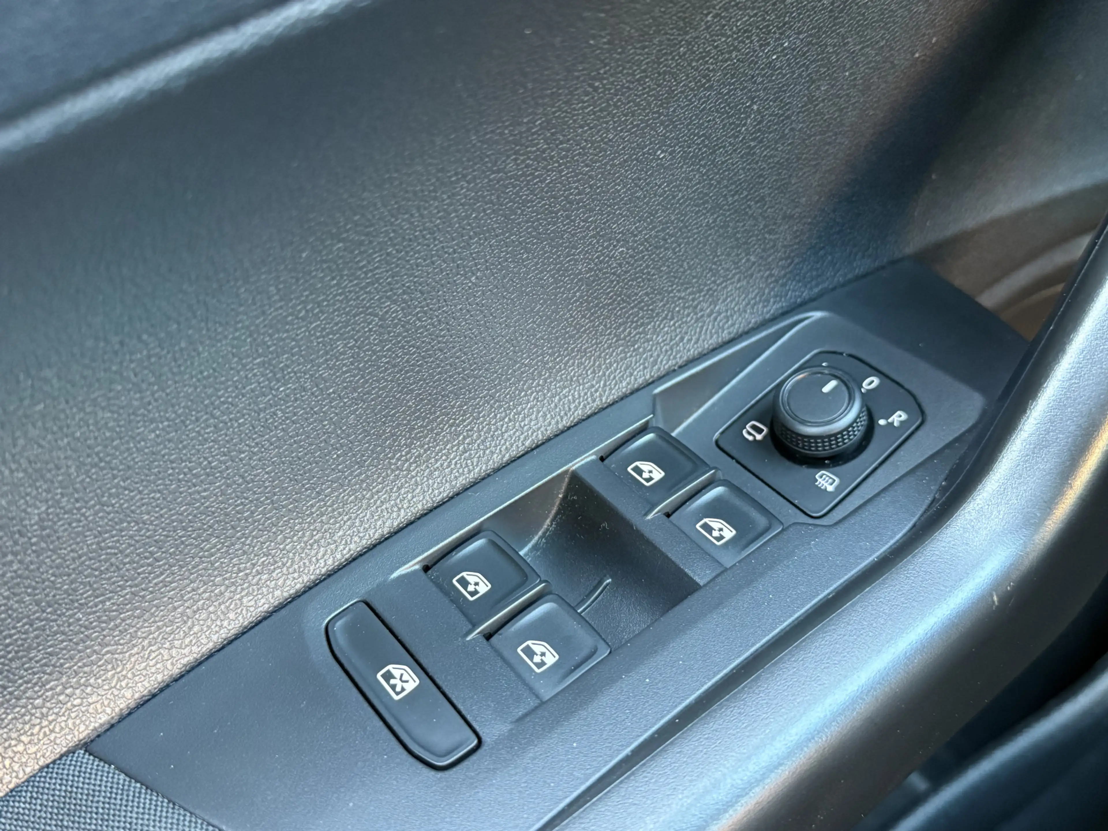Volkswagen Taigo BWJ 2022 1.0 96 PK TSI Life CARPLAY + ANDROID | D — photo 8