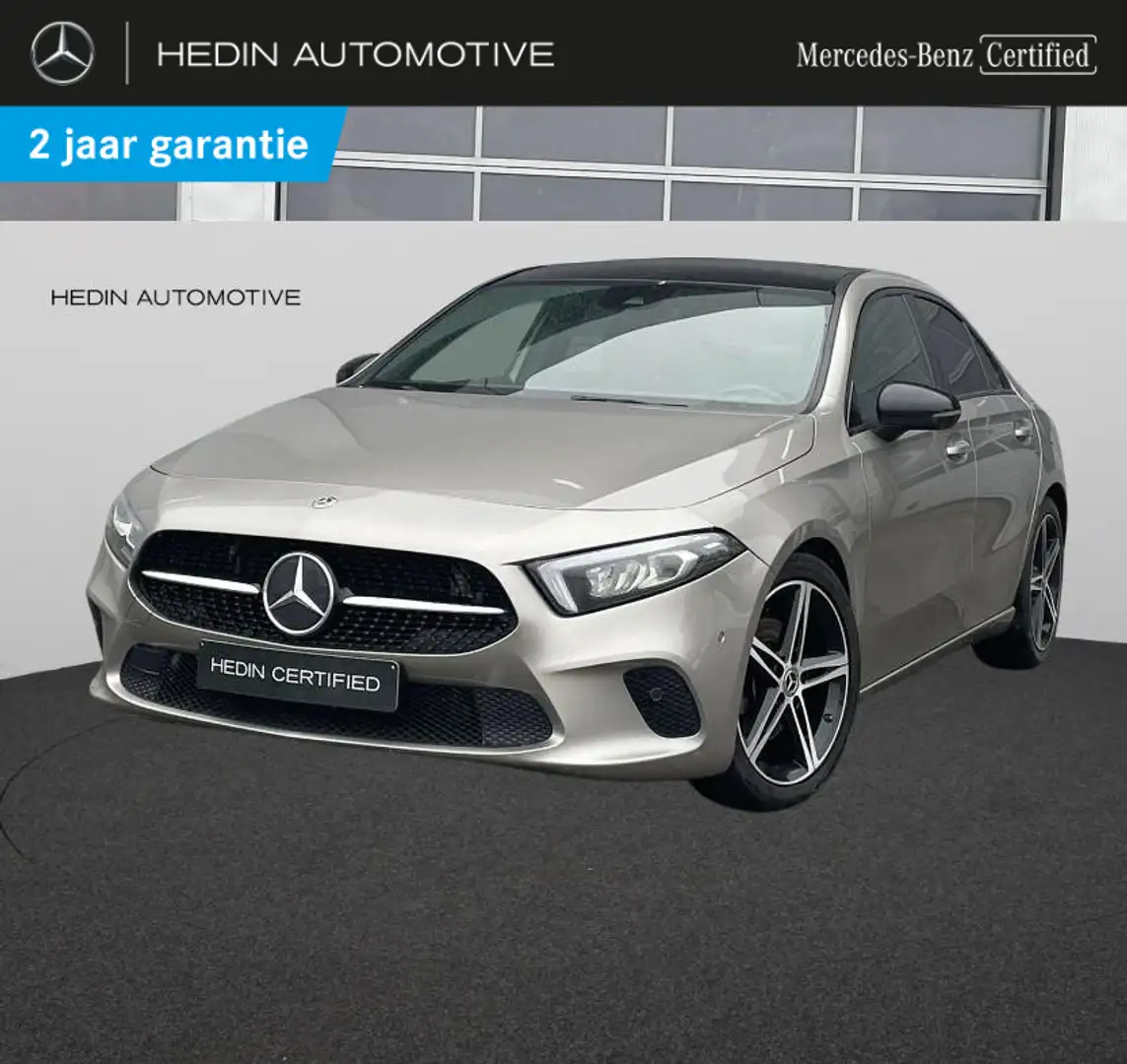 Mercedes-Benz A 200 Panoramisch dak | Trekhaak Argent - 1