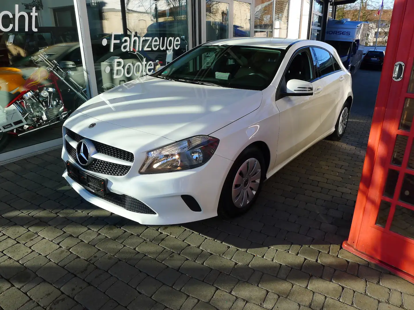 Mercedes-Benz A 180 D Weiß - 2