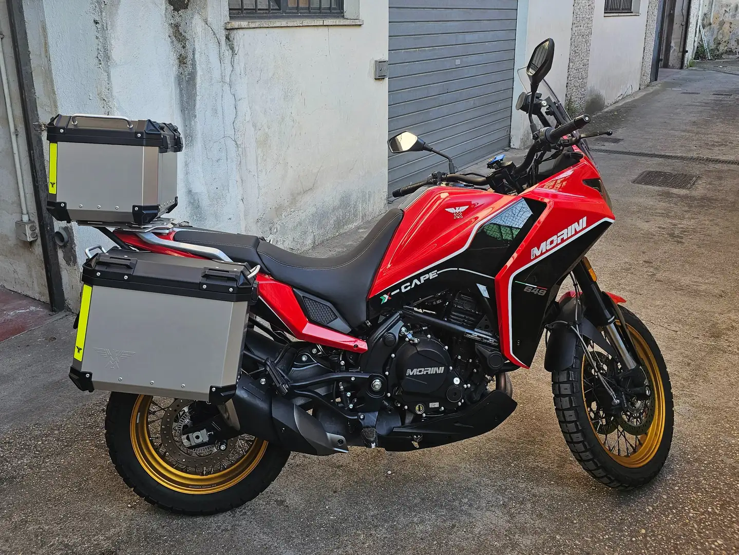 Moto Morini X-Cape Gold wheels edition Roşu - 1
