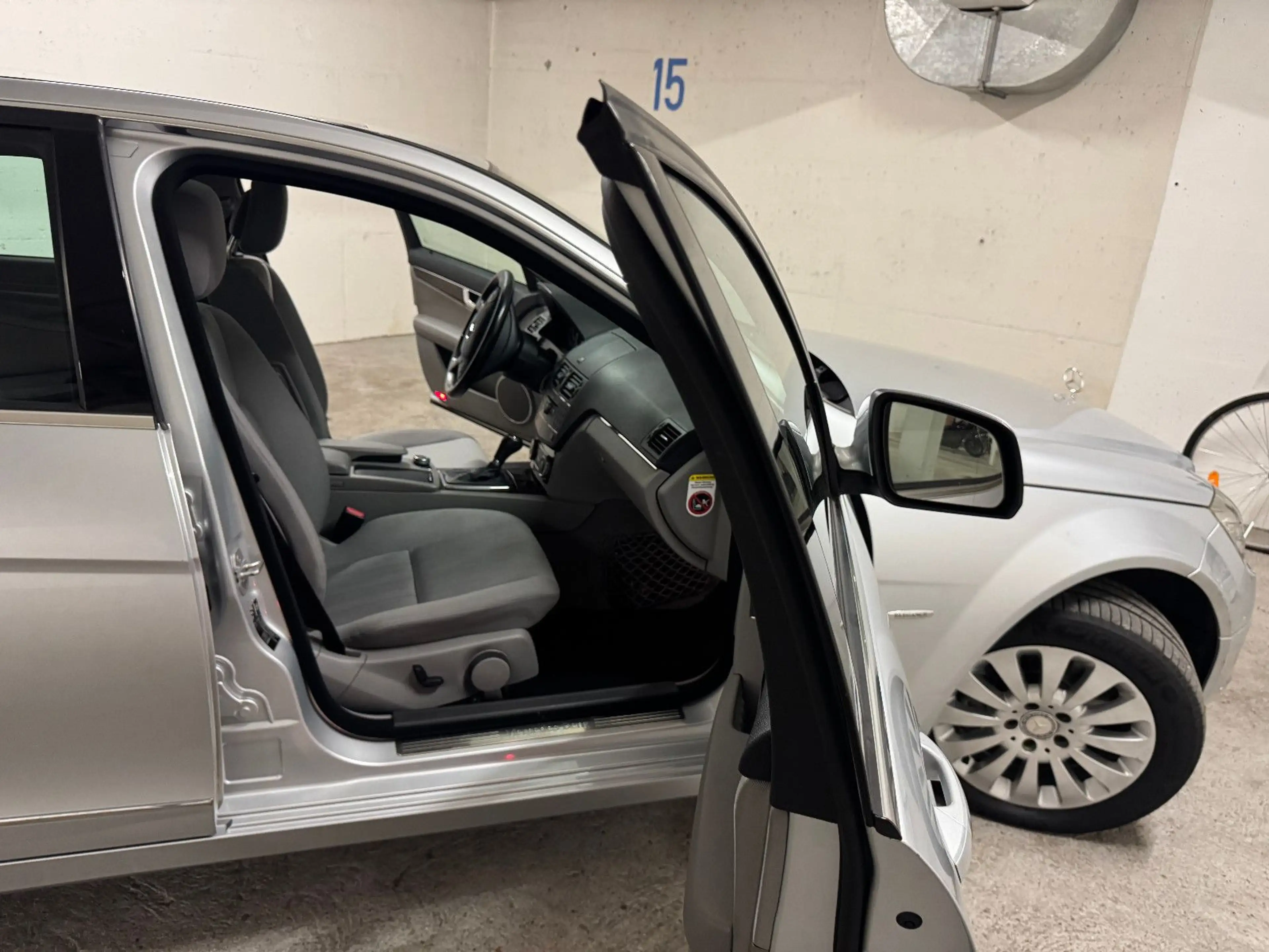 Mercedes-Benz C 220 CDI ELEGANCE|GSSD|AHK|S-HEFT|TÜV NEU|1HAND — photo 19