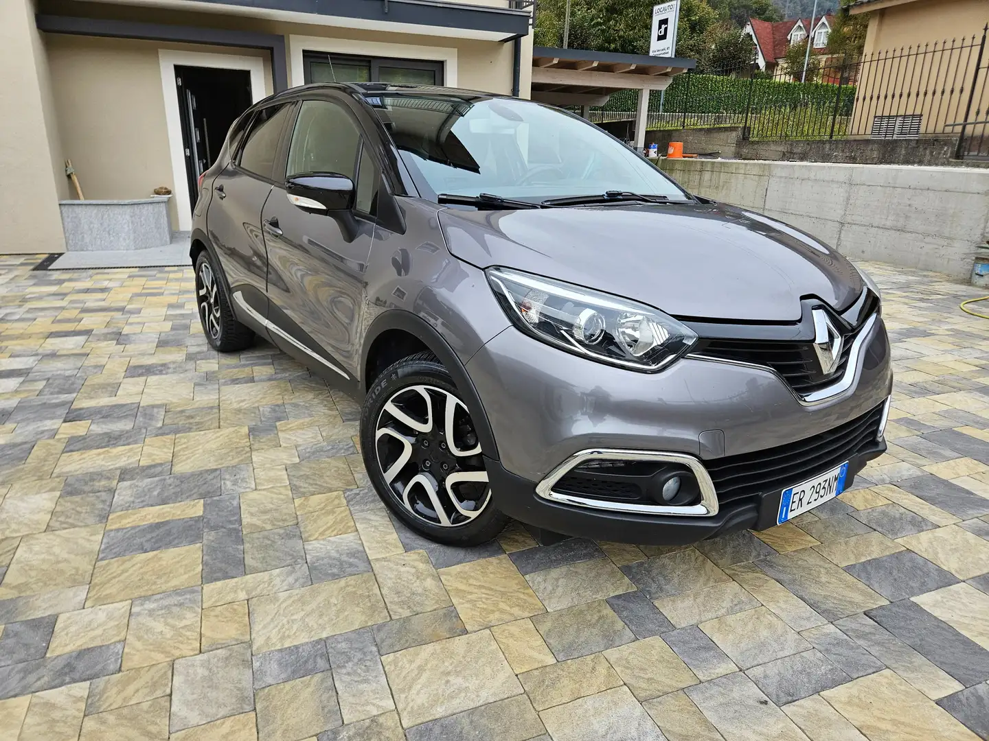 Renault Captur Captur I 2013 0.9 tce energy R-Link s Grigio - 1