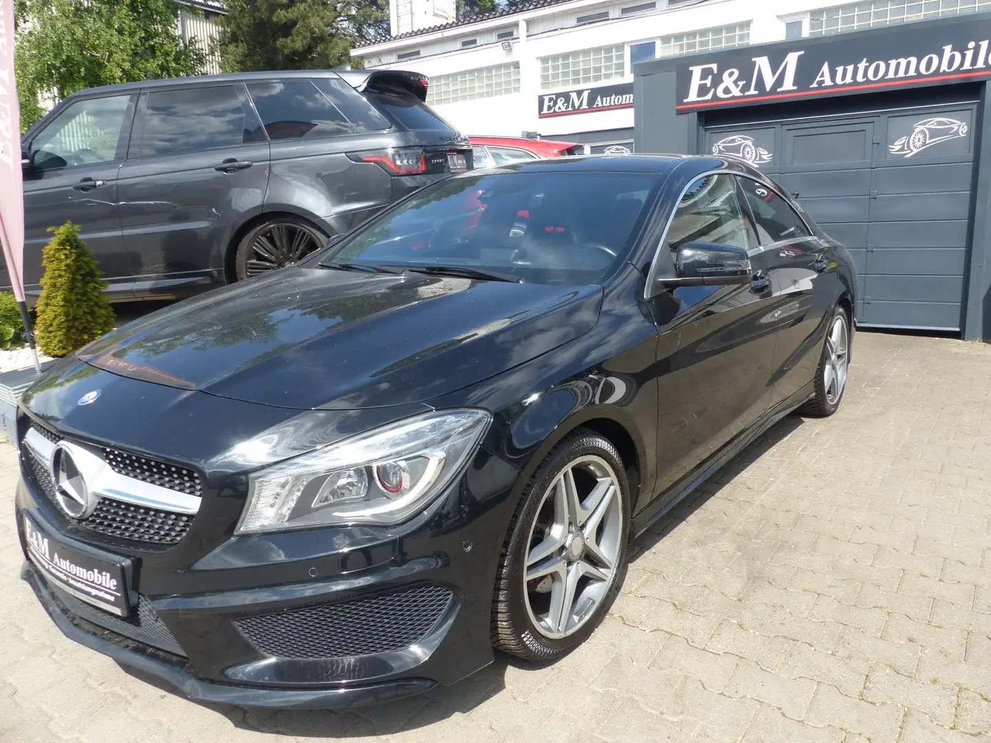 Mercedes-Benz CLA 200 Automatik*AMG-LINE*PANO*NAVI*KAMERA*LED* Noir - 1