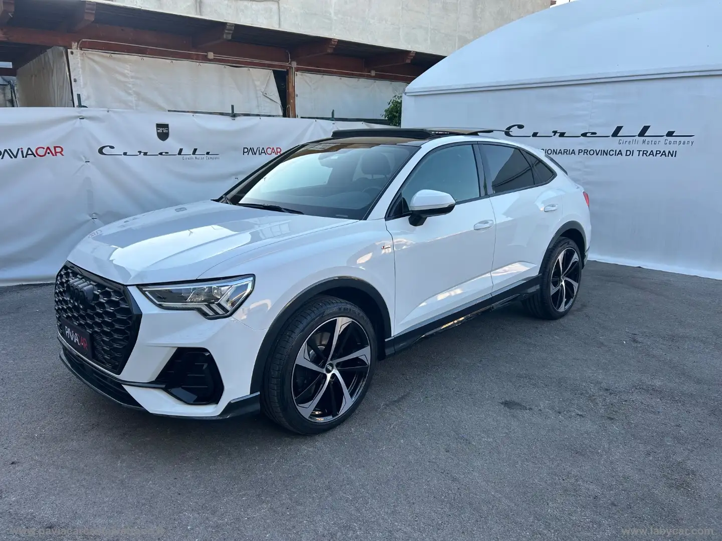 Audi Q3 SPB 40 TDI qu. S tr. S line edition Blanc - 1