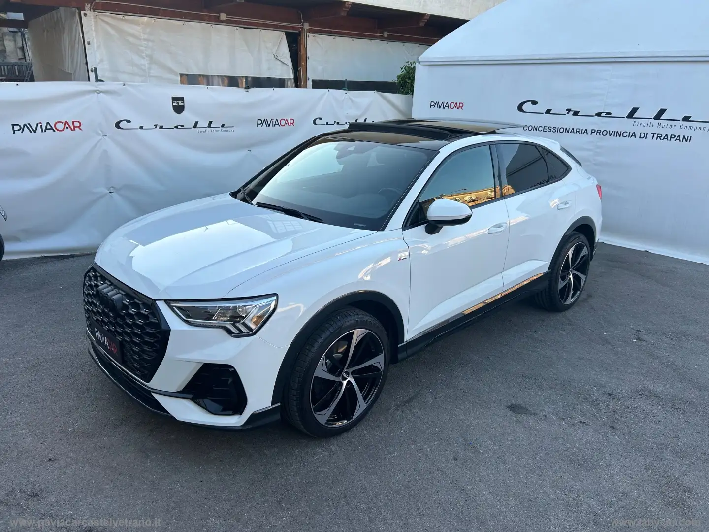 Audi Q3 SPB 40 TDI qu. S tr. S line edition Blanc - 2