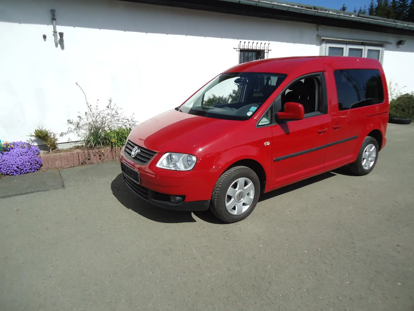 Volkswagen Caddy 1.4 (5-Si.) Rojo - 2