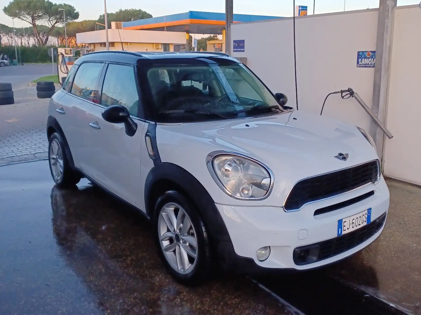 MINI Cooper SD Countryman Bianco - 2