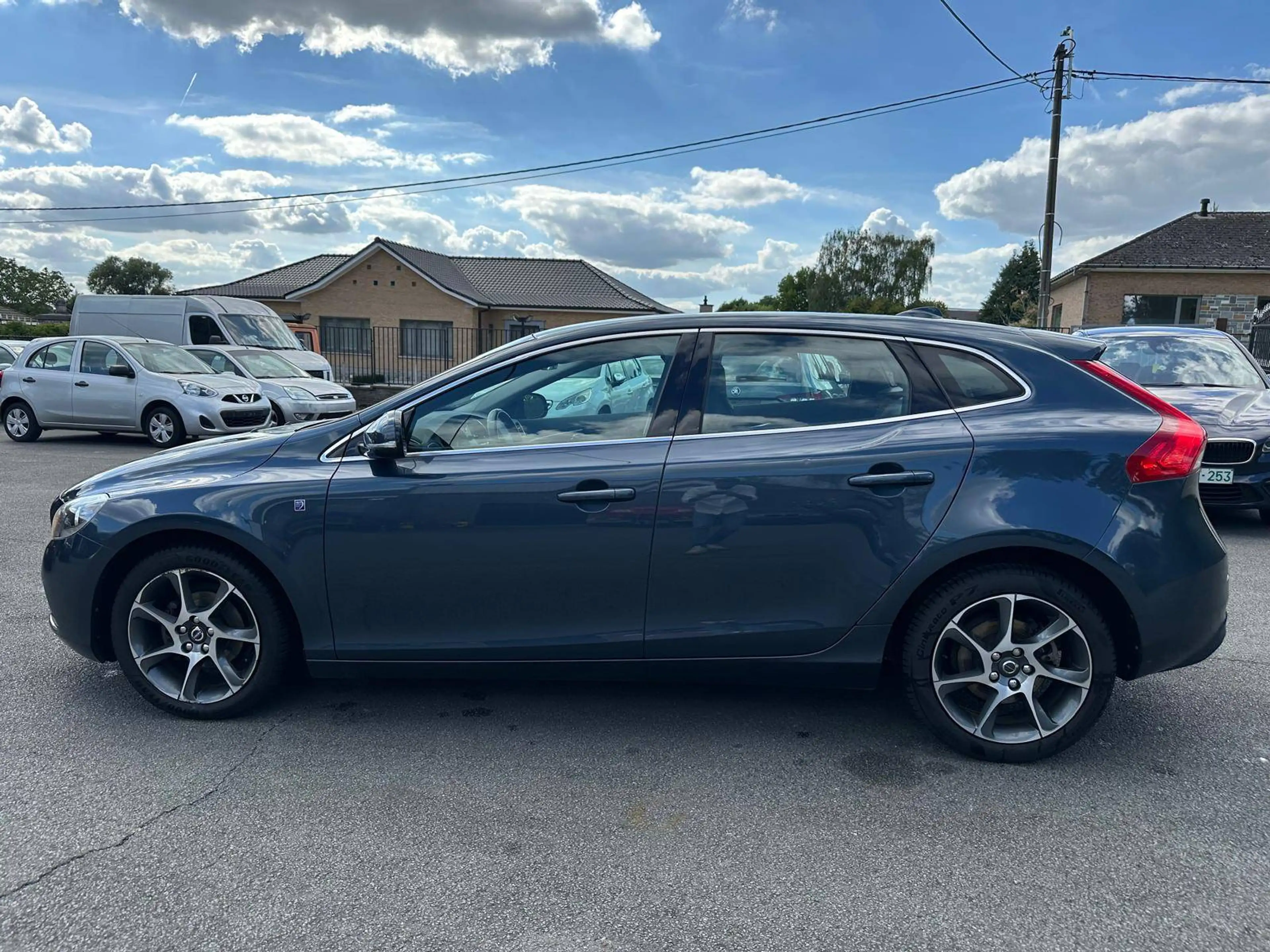 Volvo V40 V40 2.0 D2 Ocean Race — photo 9
