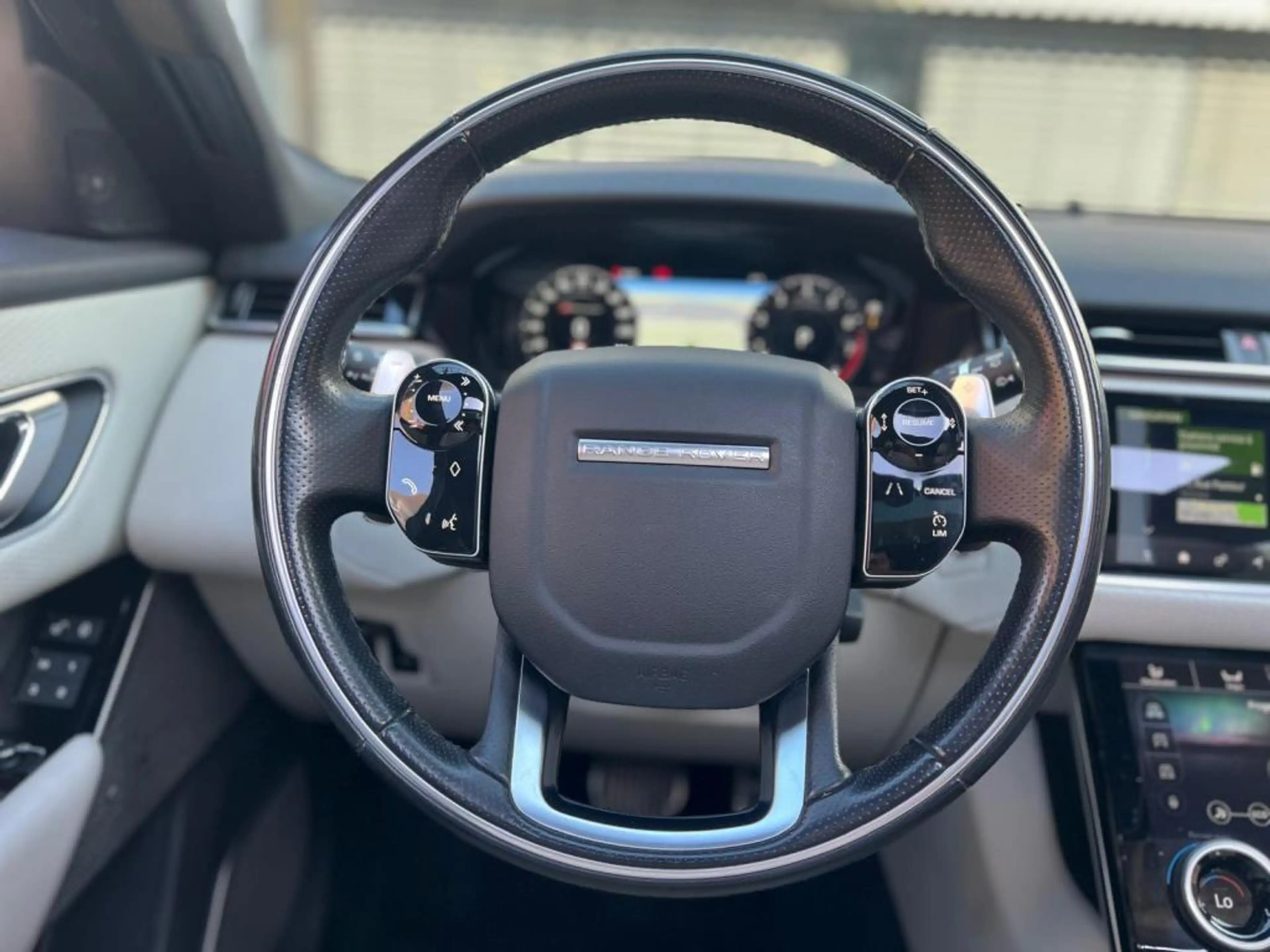 Land Rover Range Rover Velar Range Rover Velar 2.0 HSE — photo 13