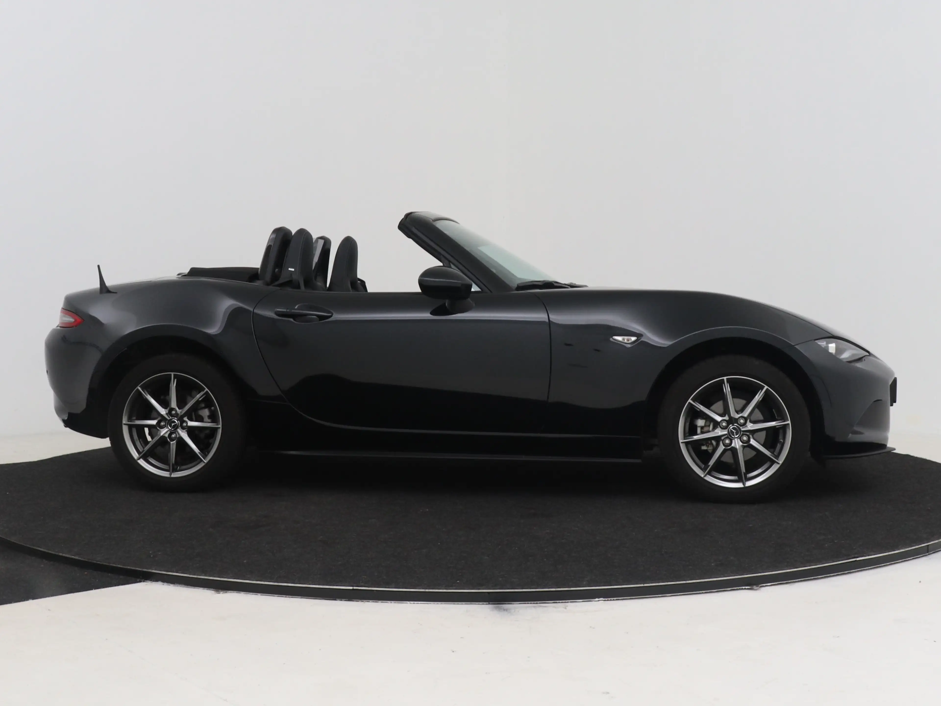 Mazda MX-5 1.5 SkyActiv-G 132 Exclusive-Line | BOSE | Stoelve — photo 14