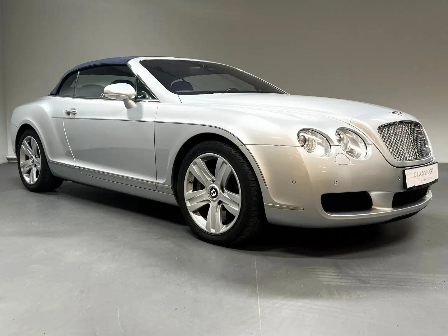 Bentley Continental GTC - Silber - 2