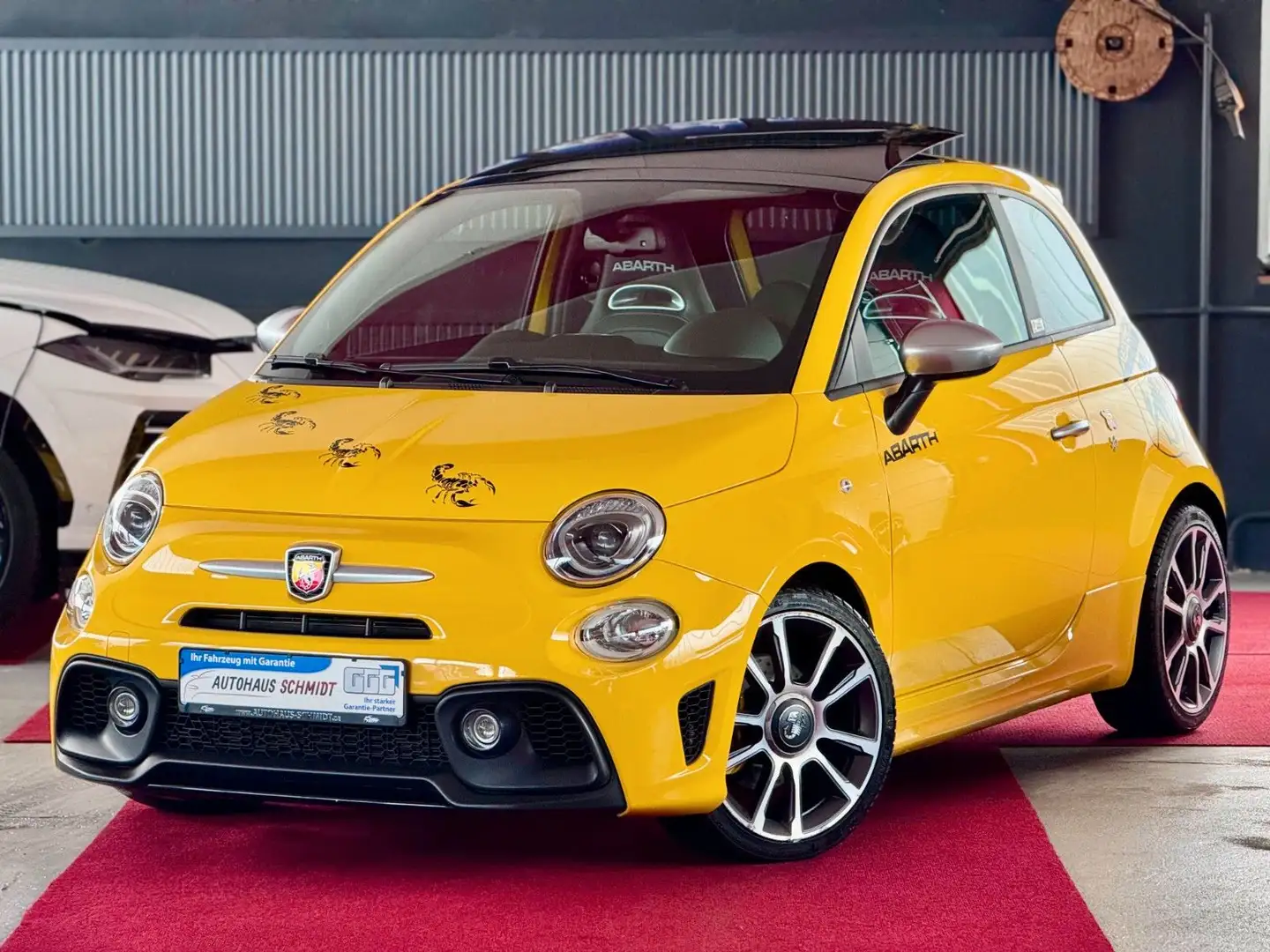 Abarth 595 Turismo Leder Automatik Navi Pano Competizio Jaune - 1