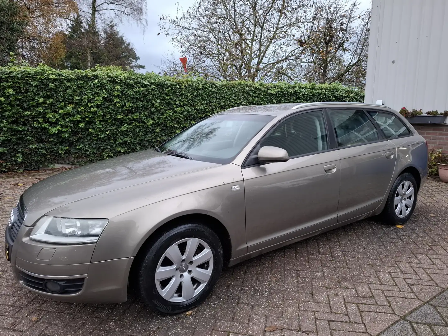 Audi A6 Avant 2.0 TDI Business Edition CLIMAT/CRUISE/NAVI/ Beige - 1