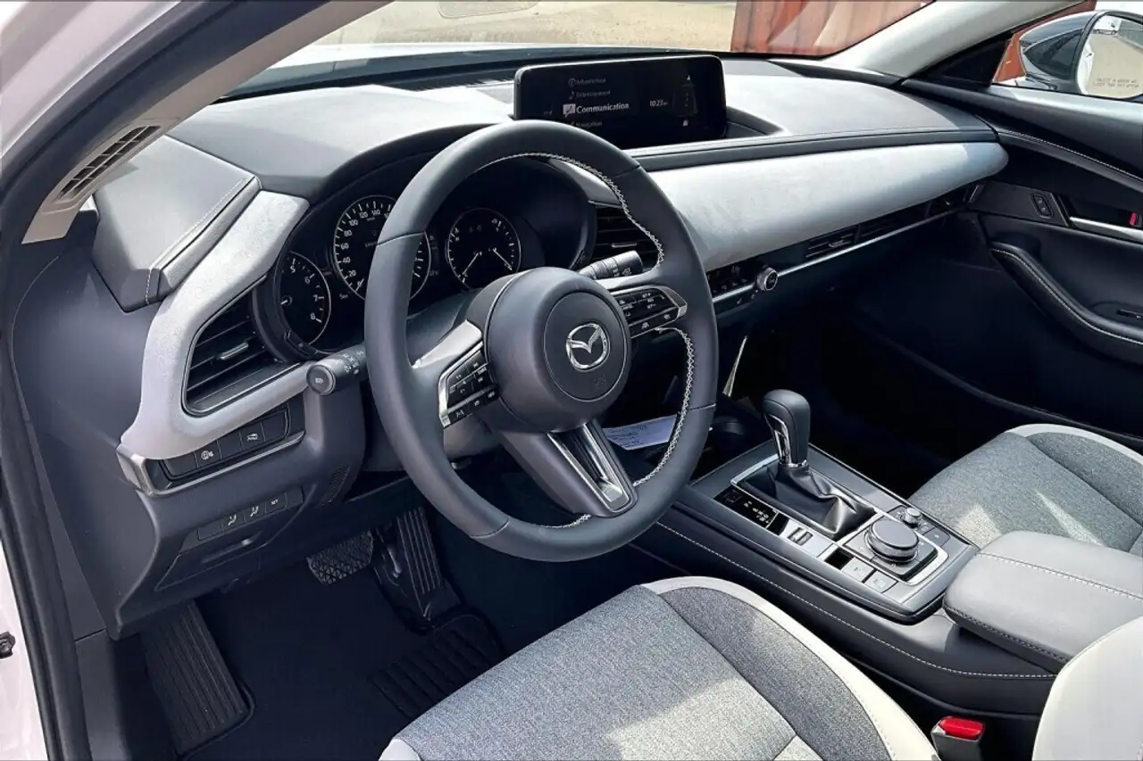 Mazda CX-30 снимка Mazda CX-30