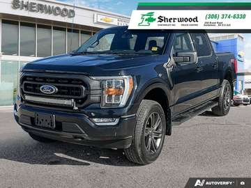 XLT | 2.7L EcoBoost | Sunroof | Local Trade