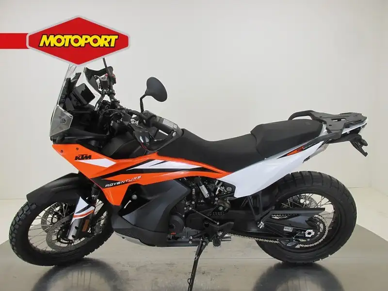 KTM 890 Adventure - foto 4