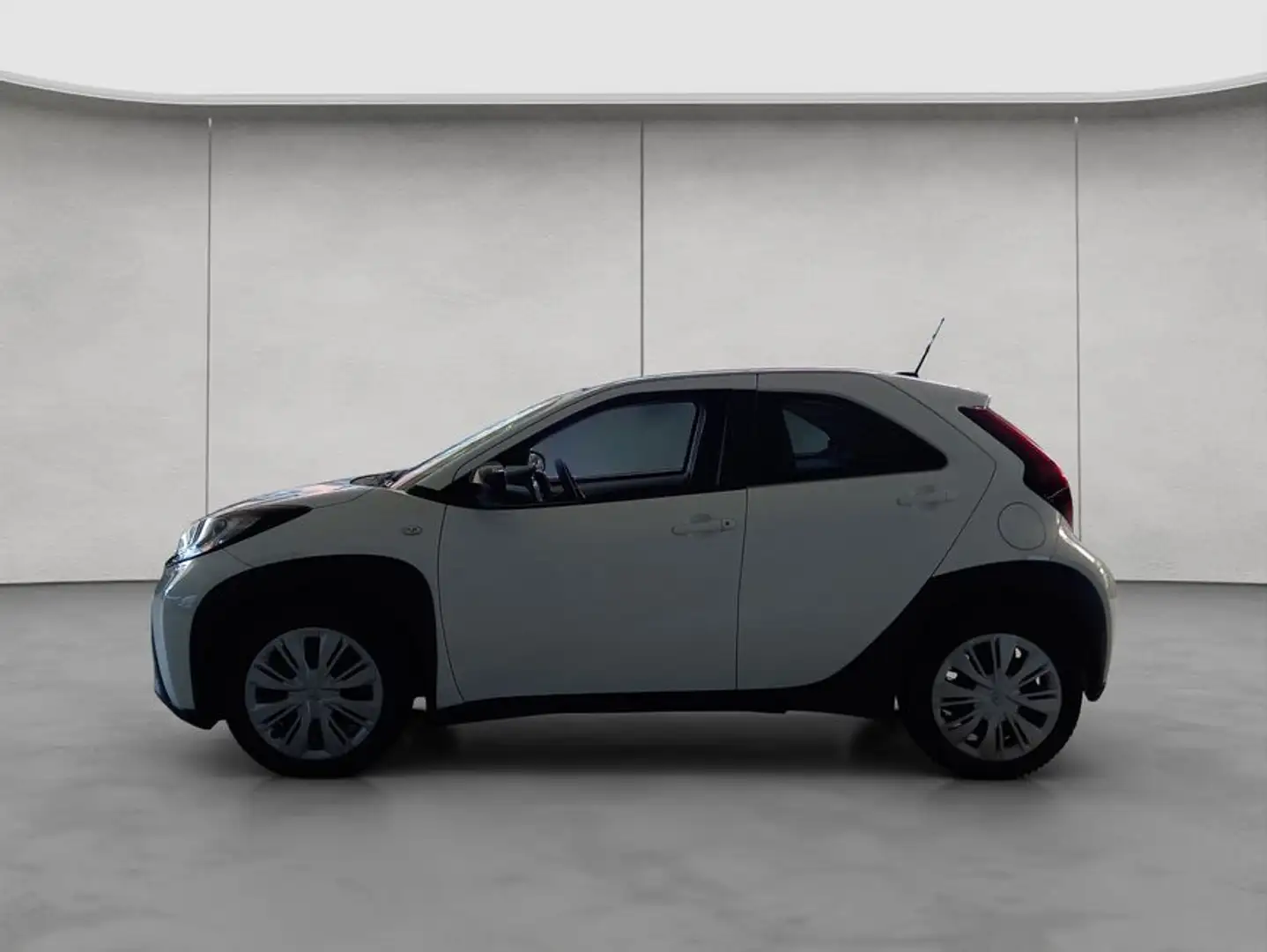 Toyota Aygo X X S-CVT Play / Klima/Rückfahrk./Apple+Android Weiß - 2