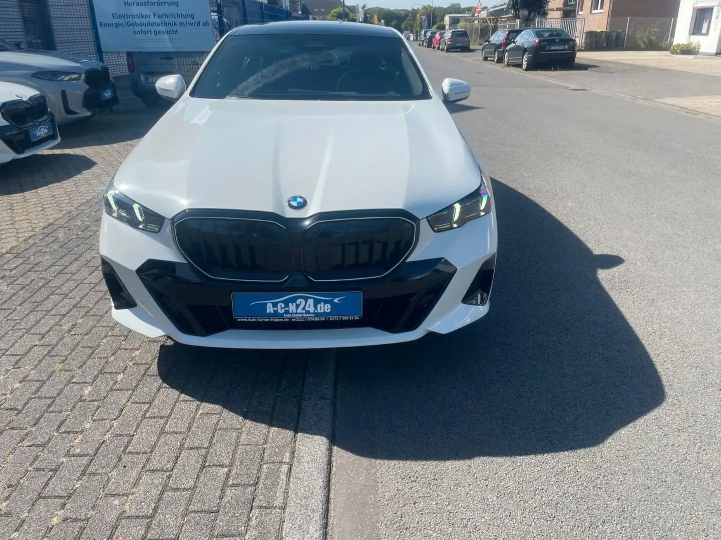 BMW 540 d xDrive M Sport Panora Leder Kamera 21 Zoll Weiß - 2