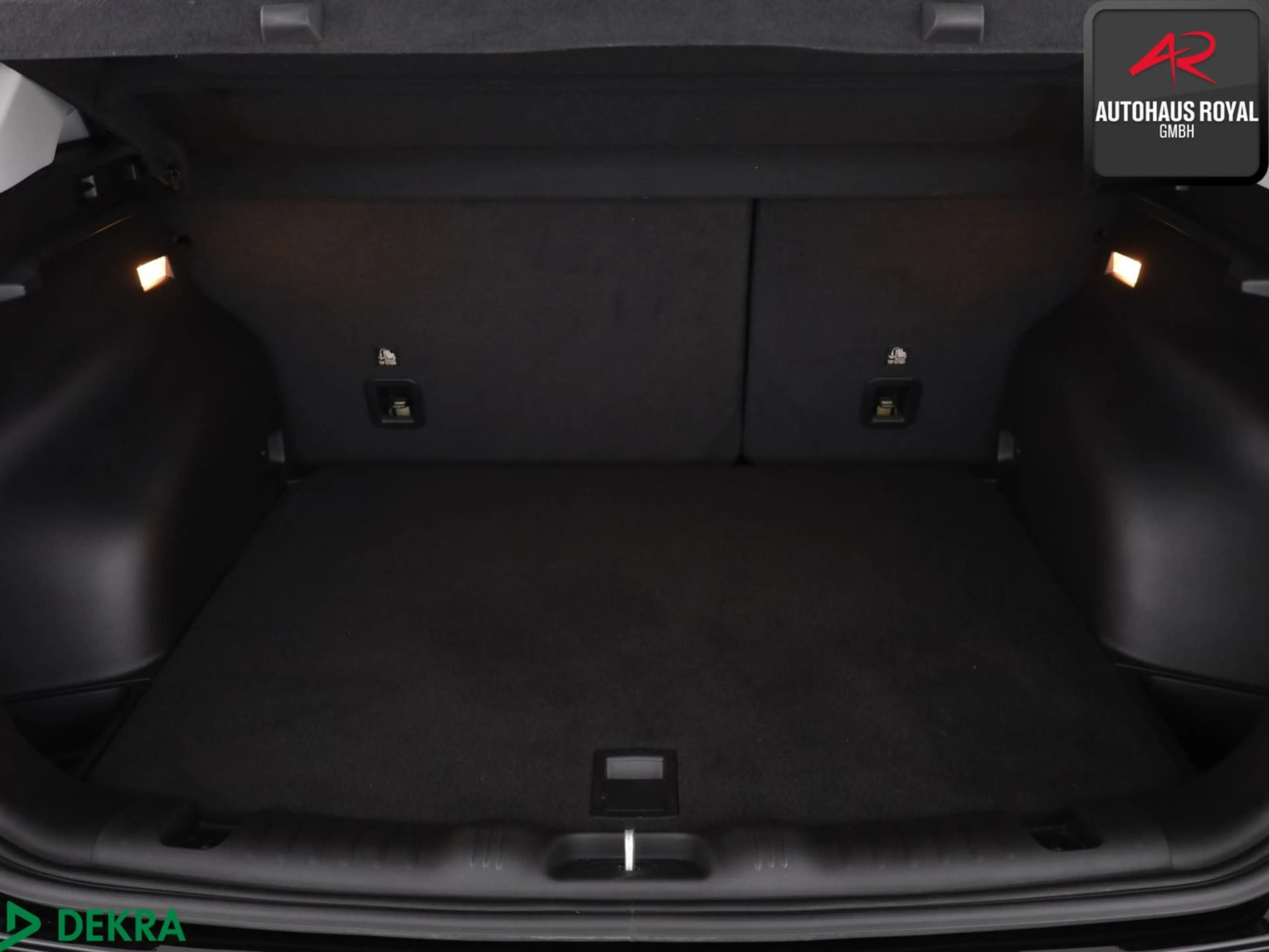 Jeep Compass 1.5 GSE e-Hybrid ALTITUDE 360GRAD,ACC,SH — photo 13