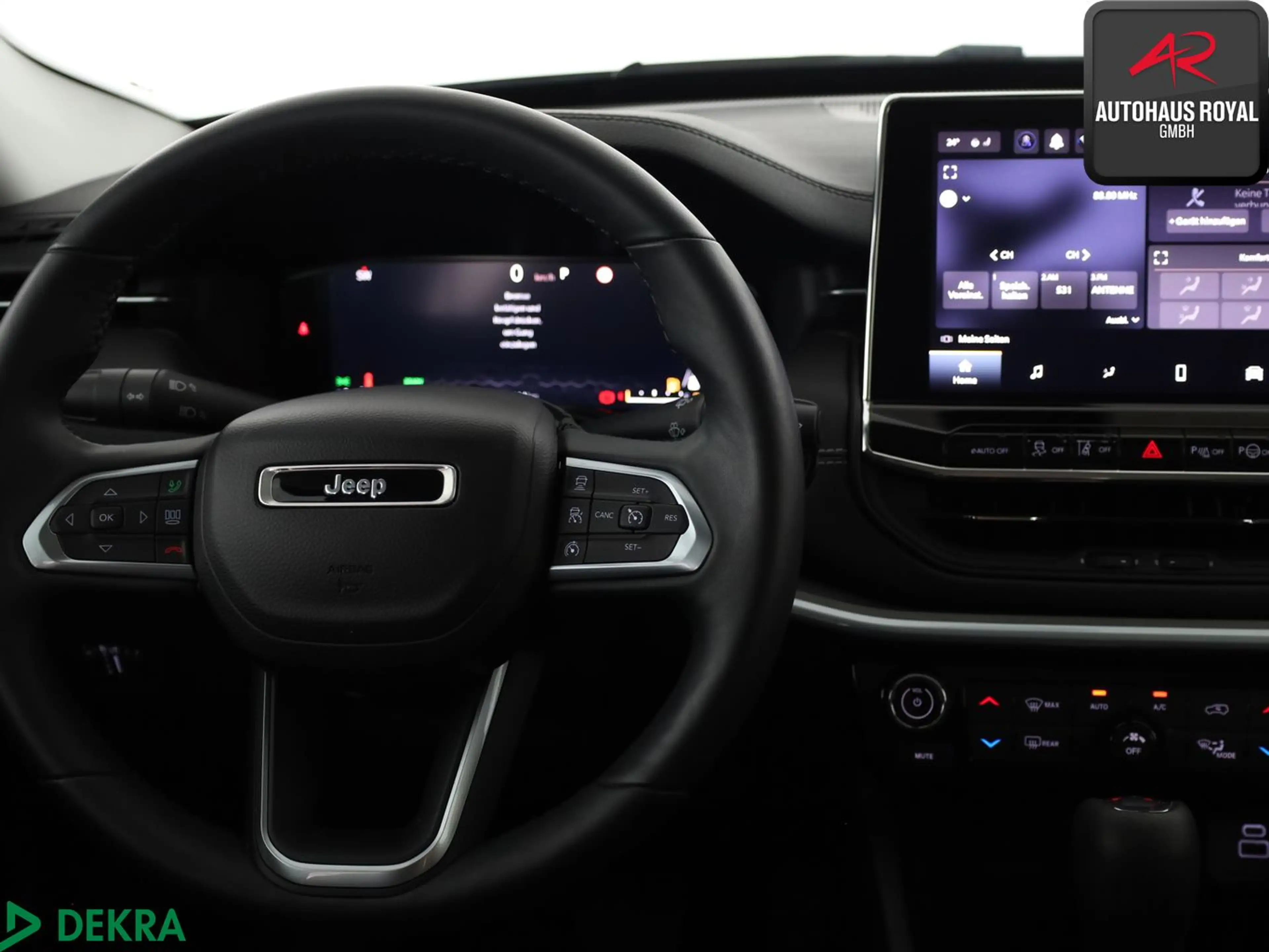 Jeep Compass 1.5 GSE e-Hybrid ALTITUDE 360GRAD,ACC,SH — photo 15