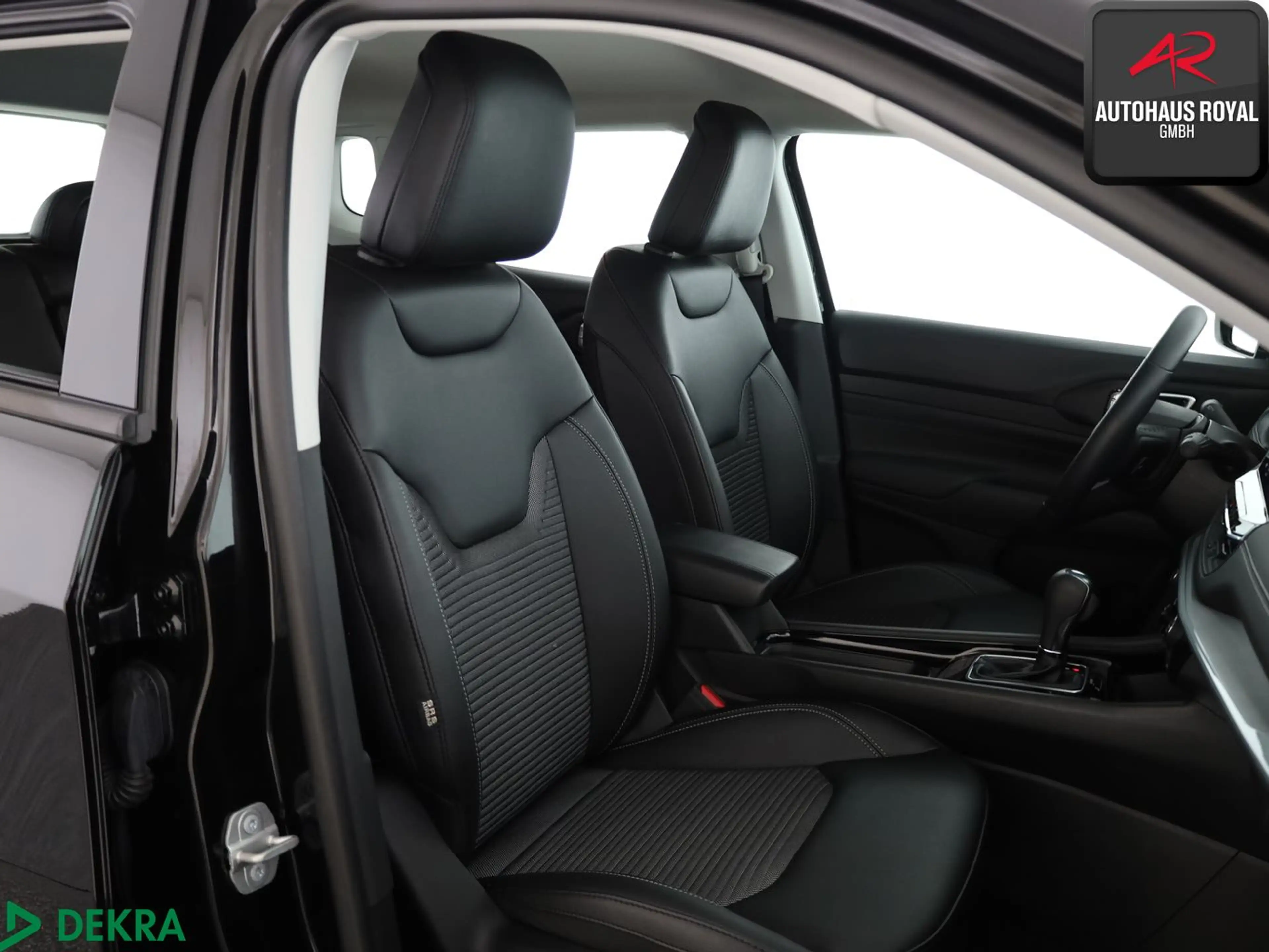 Jeep Compass 1.5 GSE e-Hybrid ALTITUDE 360GRAD,ACC,SH — photo 10