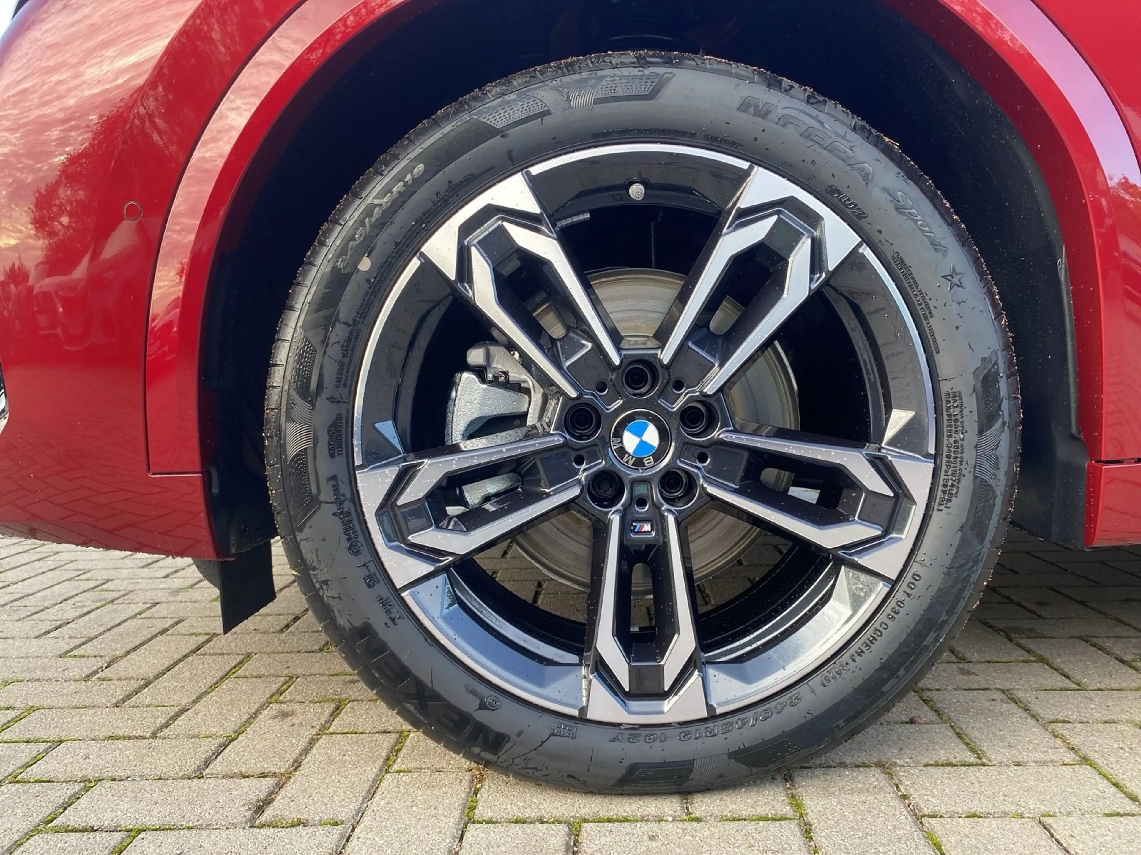BMW iX2 xDrive30 M Sportpaket Head-Up HK UPE: 74.830€ — photo 3
