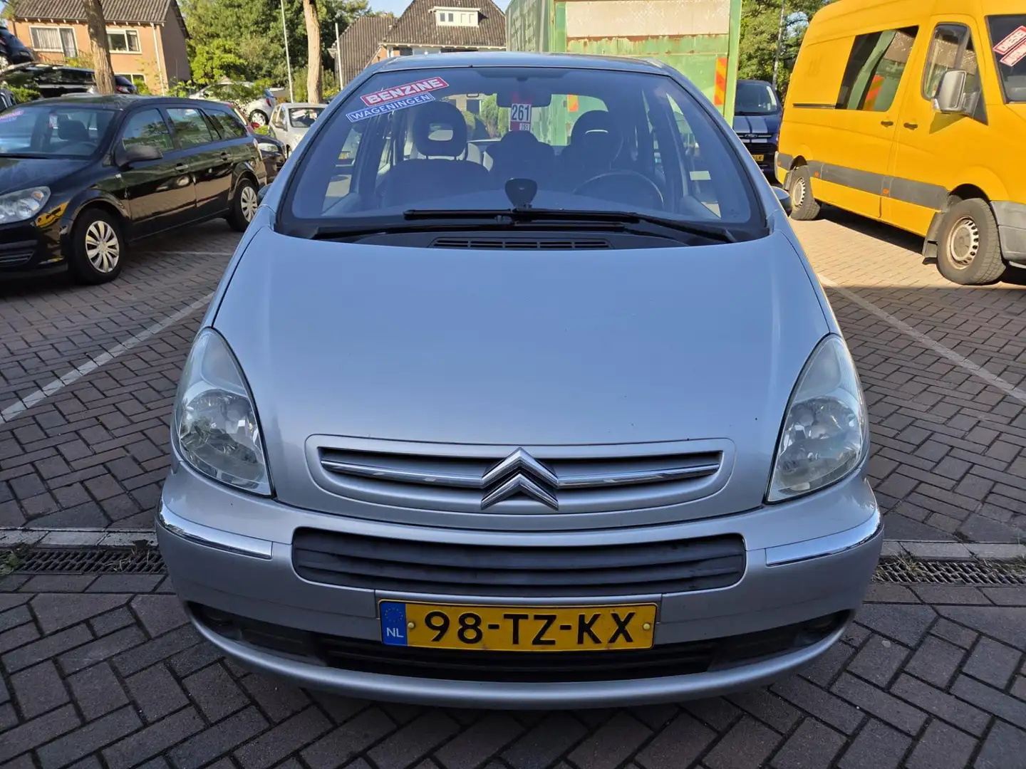 Citroen Xsara Picasso 1.6i-16V Caractère LEUKE AUTO ZO WEG PRIJSJE Gris - 2