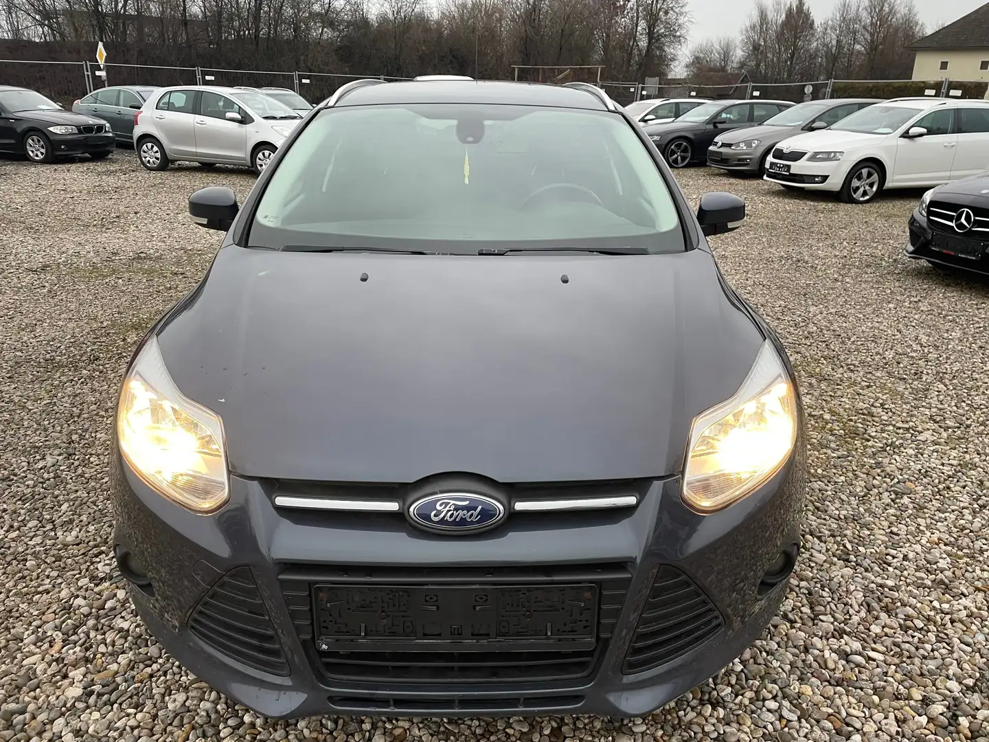 Ford Focus Traveller Easy 1,6 TDCi+ pickerl 8/2026+4monat Grijs - 2