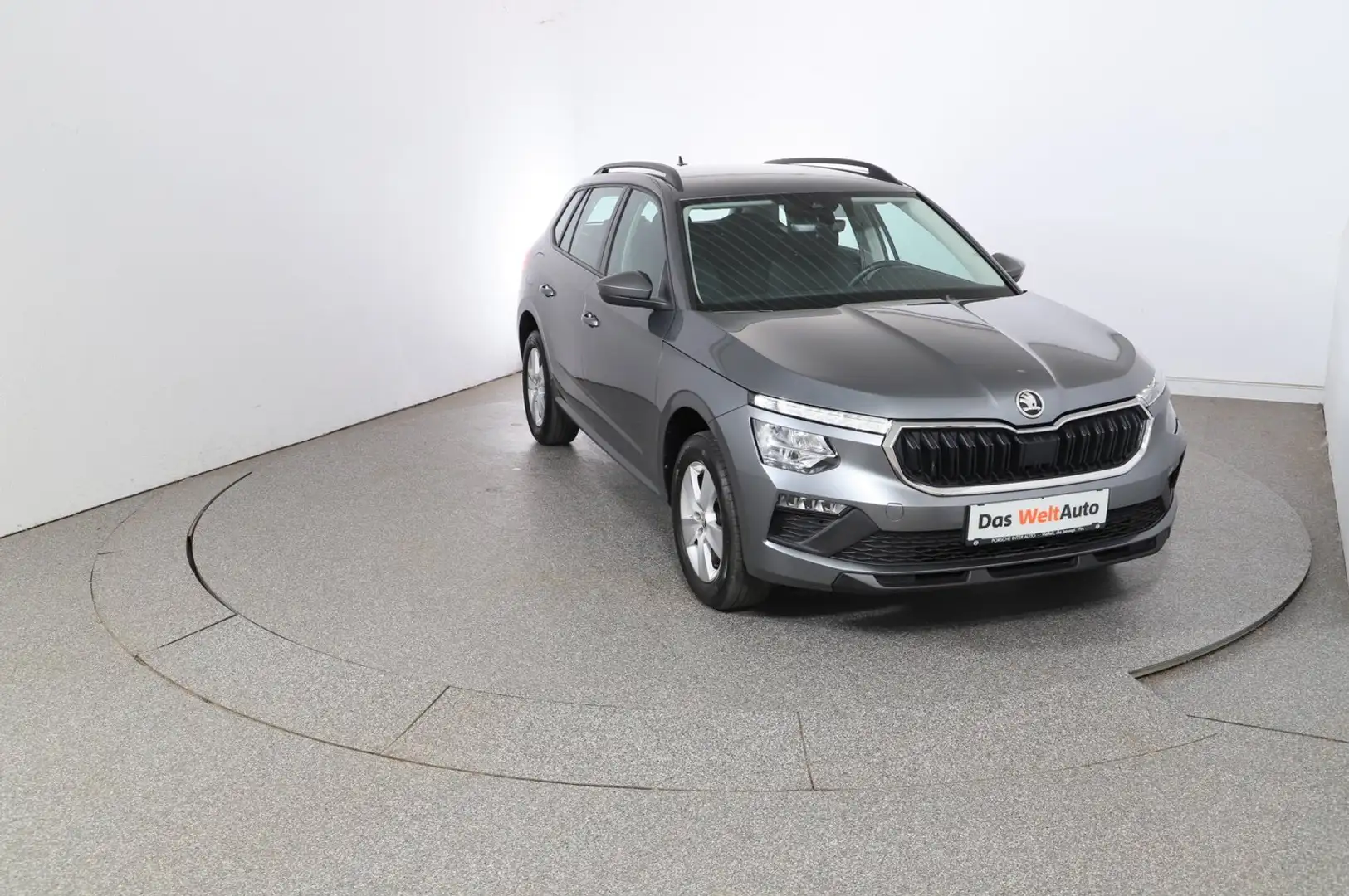 Skoda Kamiq Essence TSI Grau - 2
