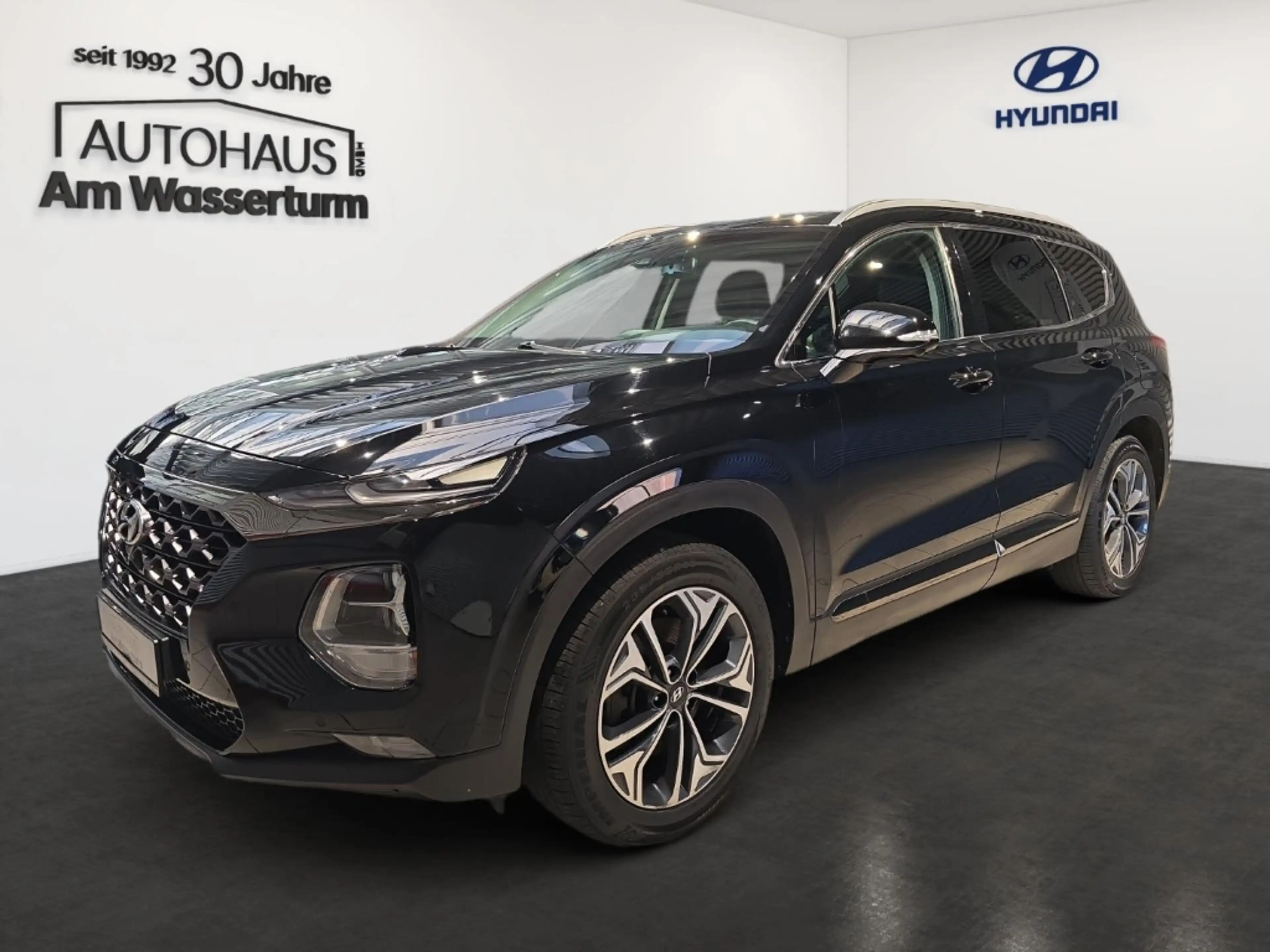 Hyundai SANTA FE 2.2 CRDi 4WD 8AT SEVEN Premium LEDER NAVI LED