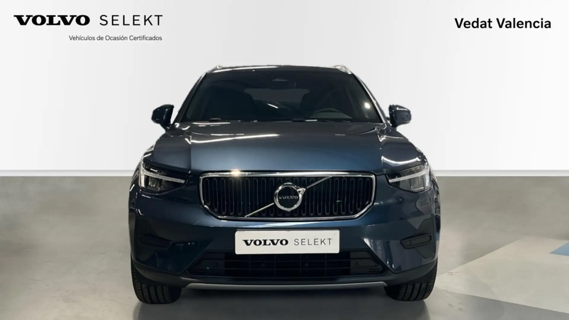 Volvo XC40 B3 Core Aut. Blau - 2