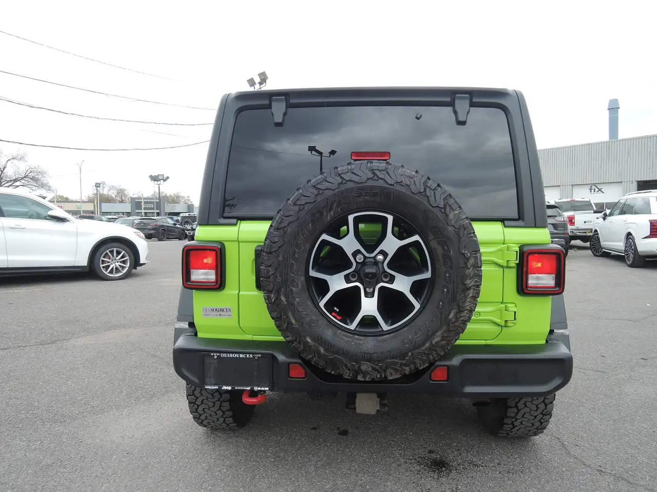 Jeep Wrangler снимка Jeep Wrangler