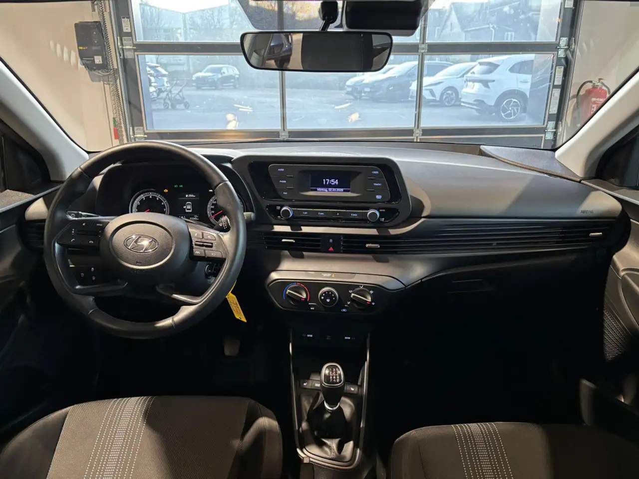 Hyundai BAYON 1.0 Select 2WD 10