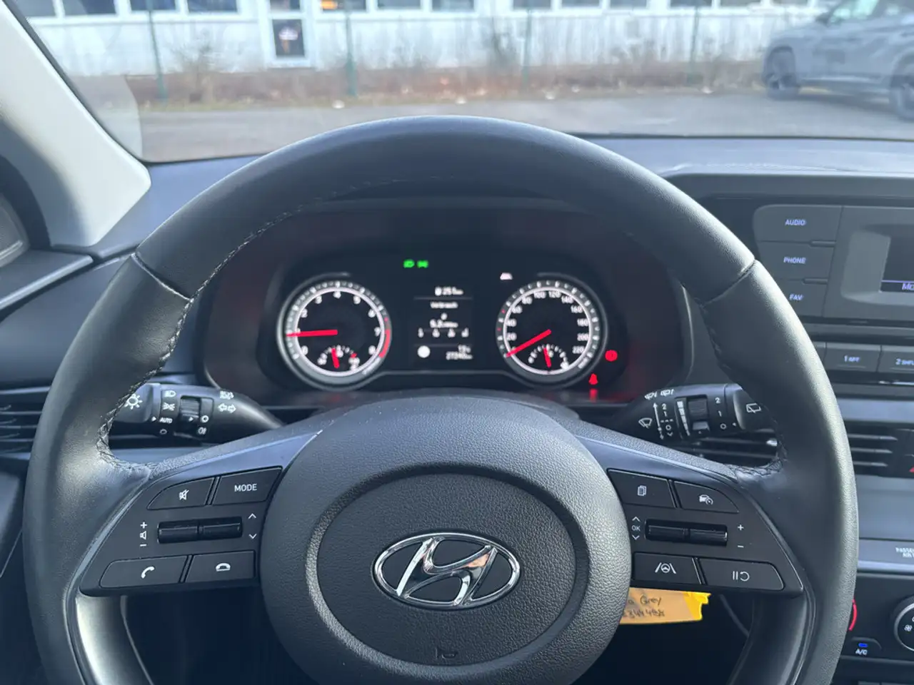 Hyundai BAYON 1.0 Select 2WD 14