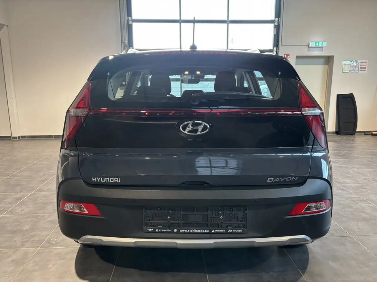 Hyundai BAYON 1.0 Select 2WD 6