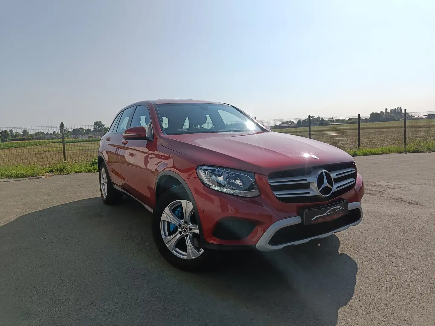 Mercedes-Benz GLC 350 e 4-Matic PHEV Launch Edition - HYBRIDE - 4WD FULL Rouge - 1