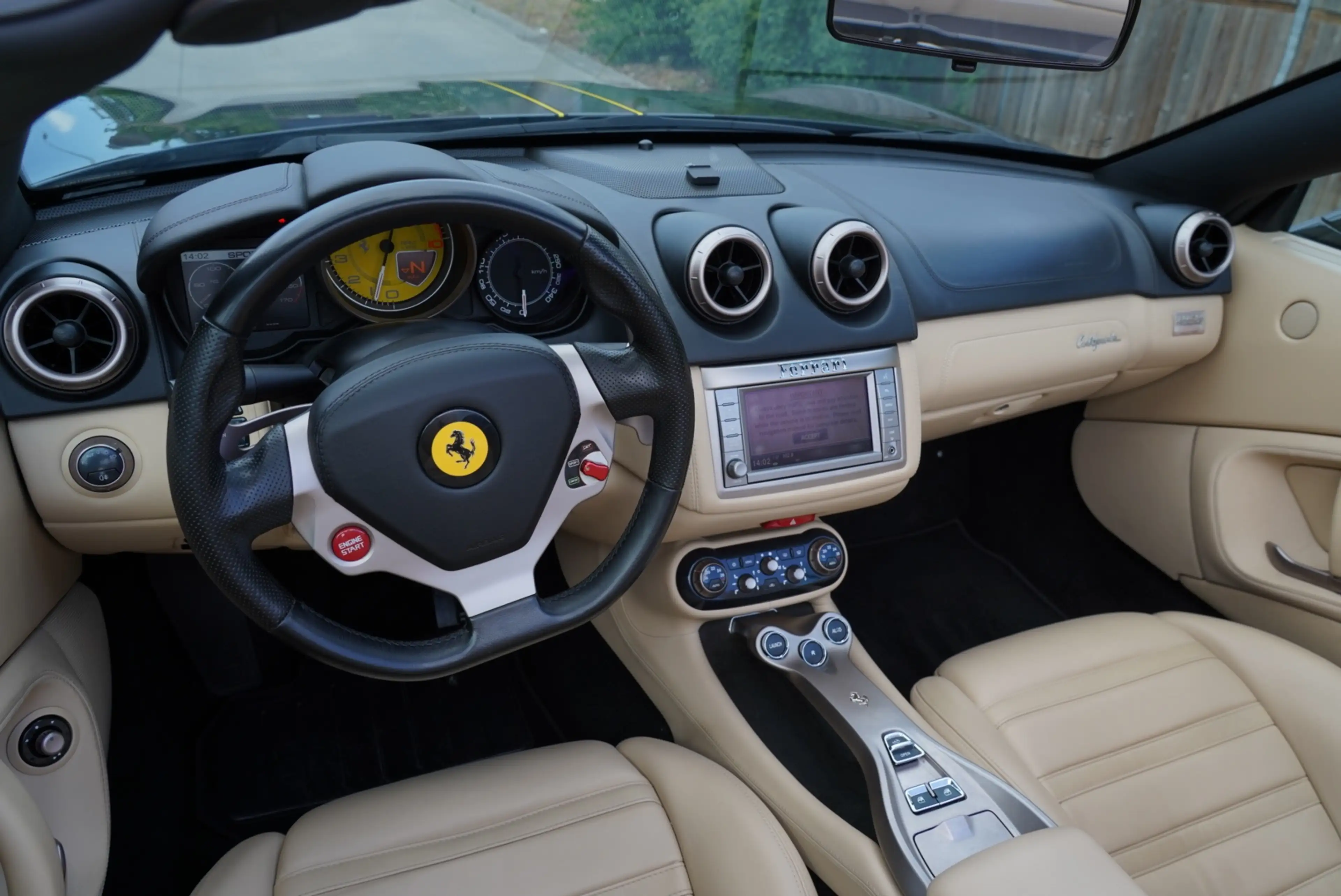 Ferrari California 4.3i V8**1st owner**Full history!! — photo 11