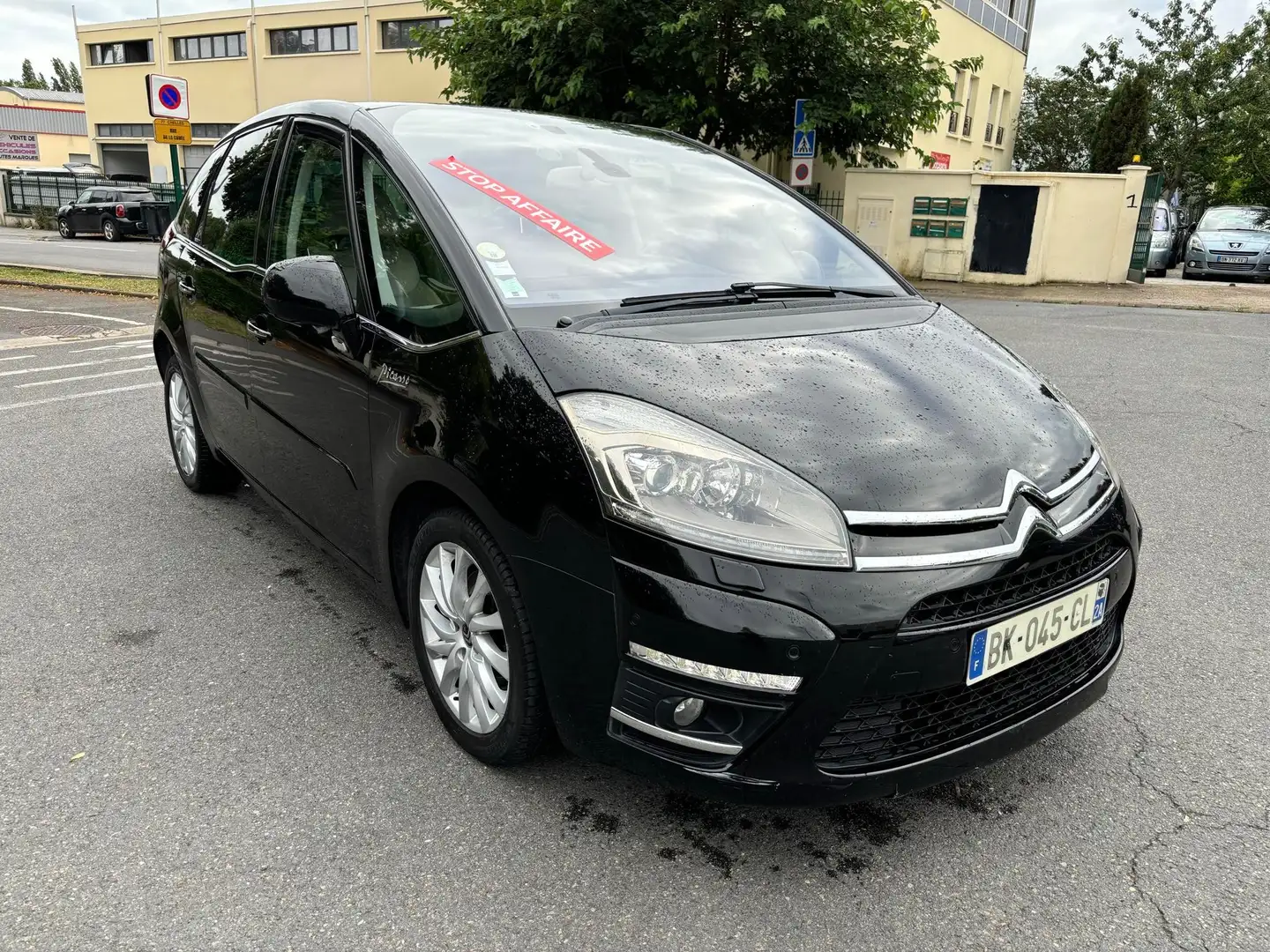 Citroen C4 Picasso HDi 160 FAP Exclusive A Чорний - 1